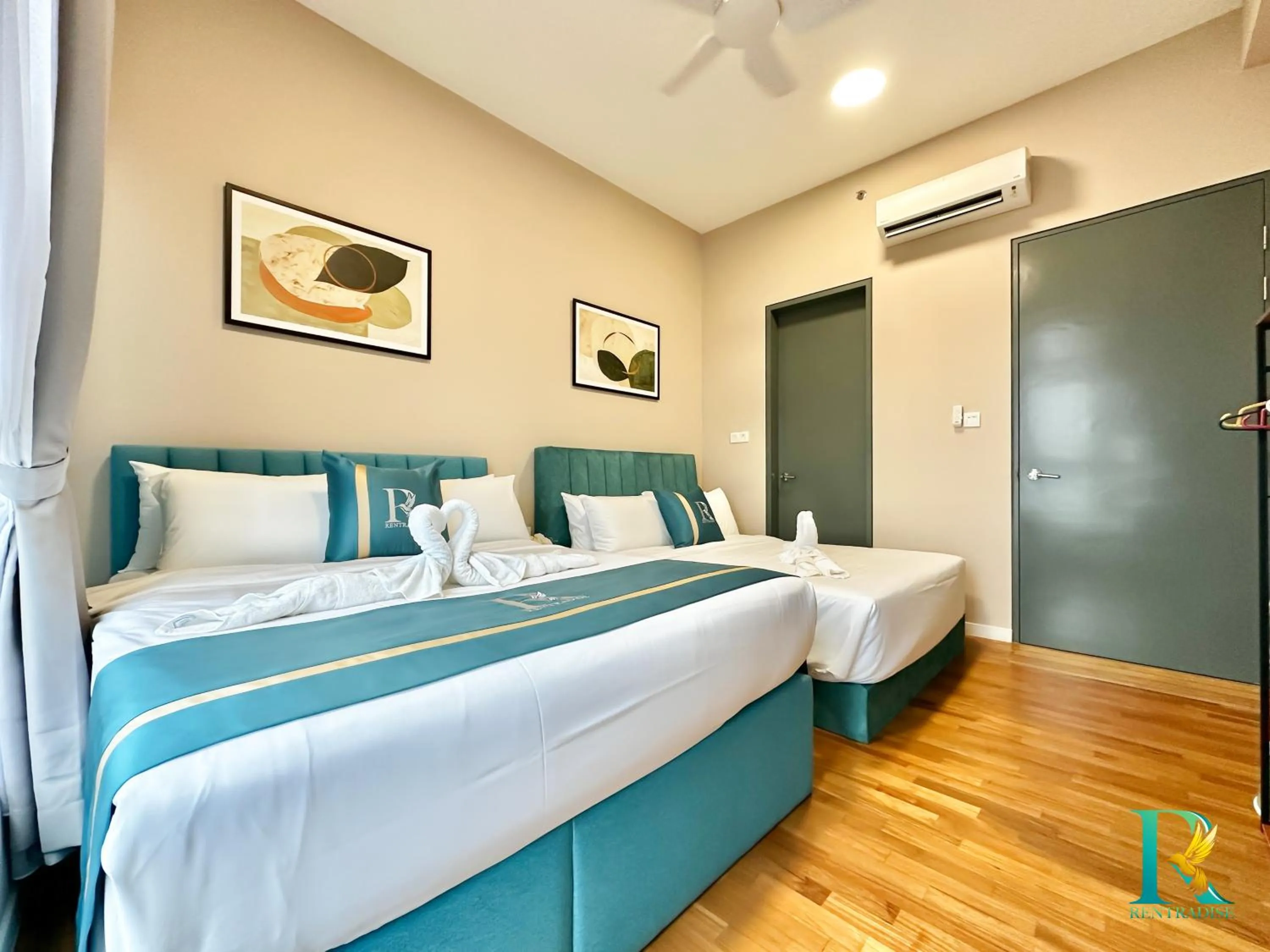 Bed in Paradigm Residence by RR JBcity