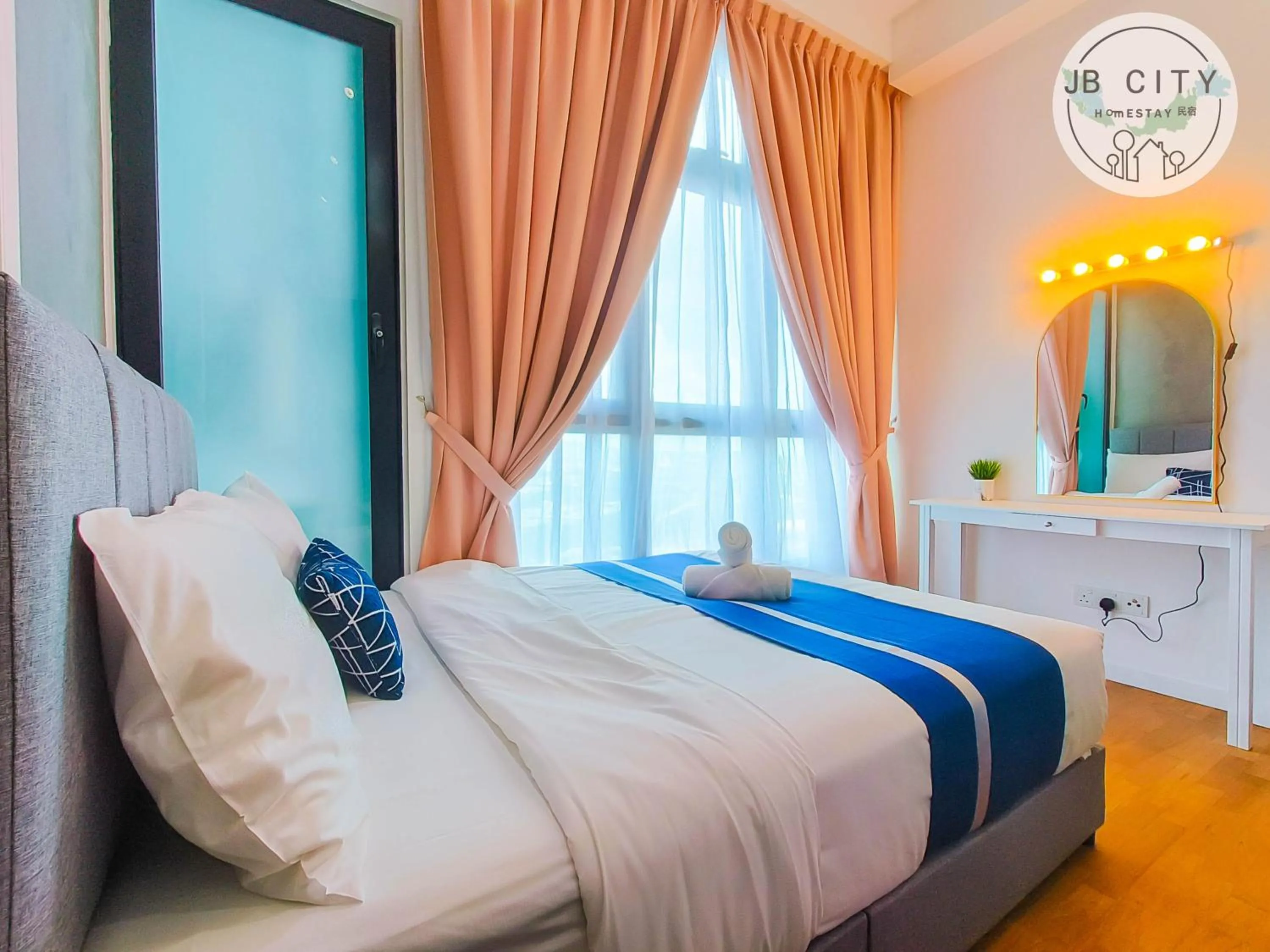 Bed in Paradigm Residence by RR JBcity