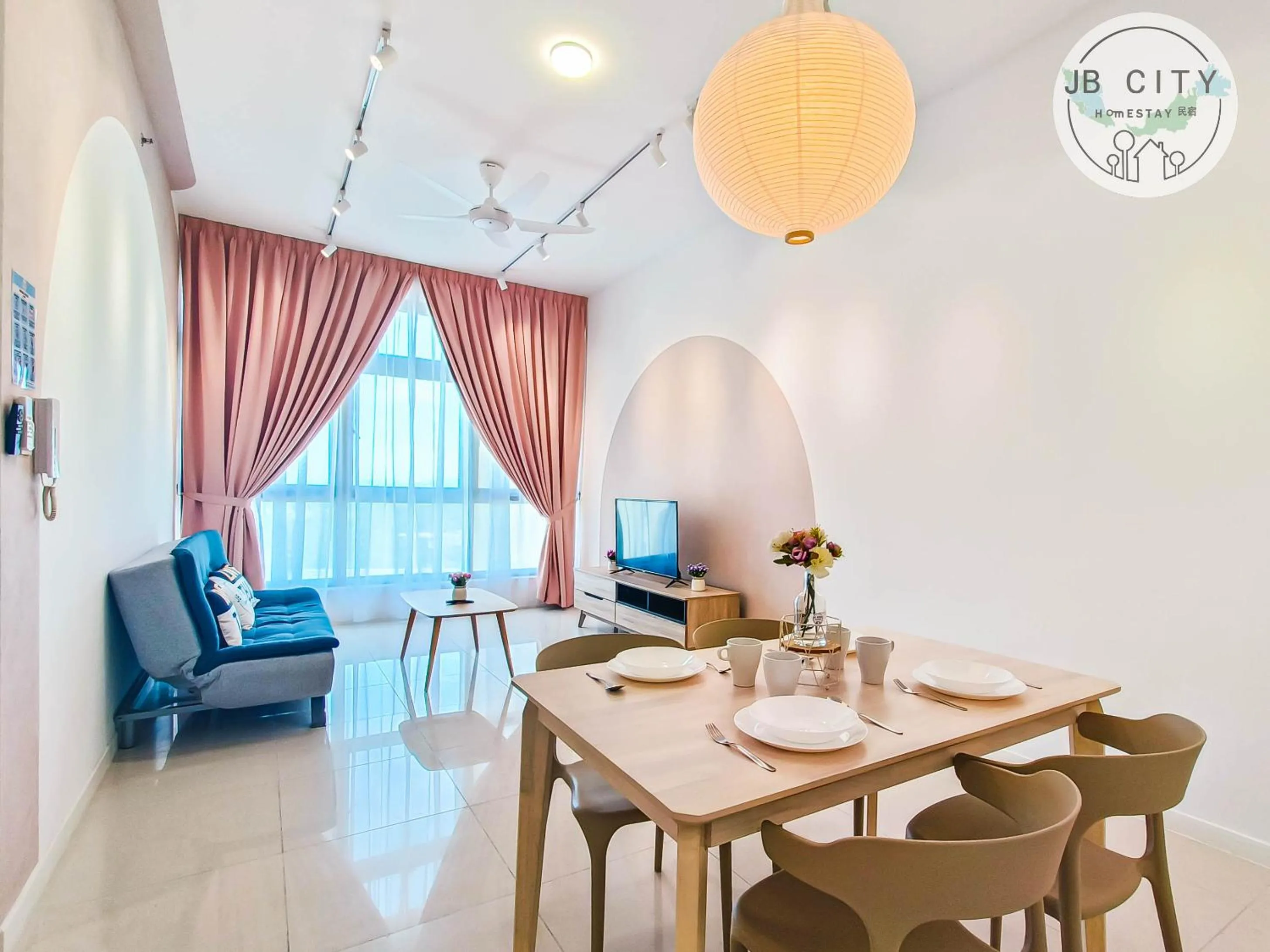 TV and multimedia in Paradigm Residence by RR JBcity