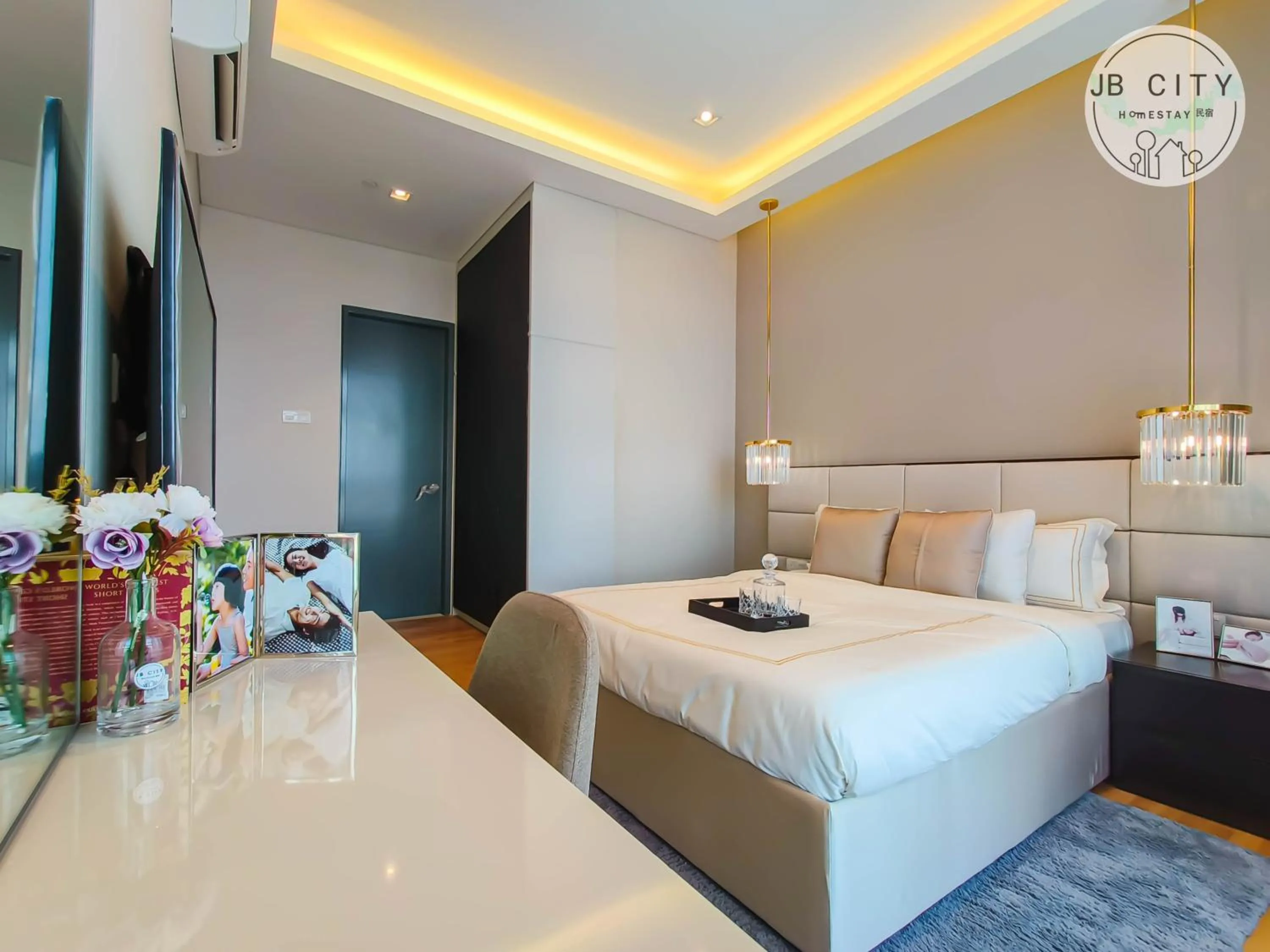 Bed in Paradigm Residence by RR JBcity