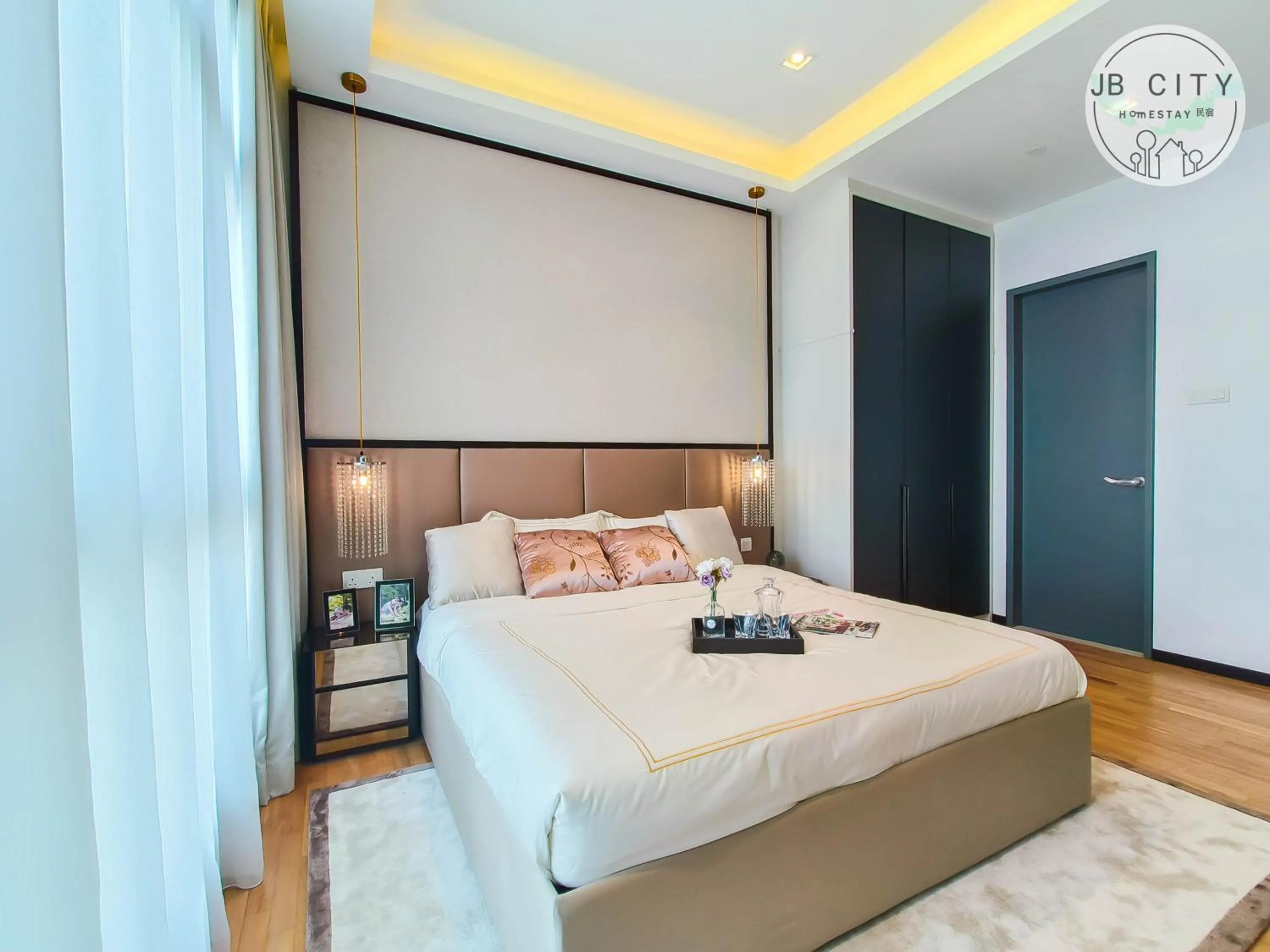 Bed in Paradigm Residence by RR JBcity