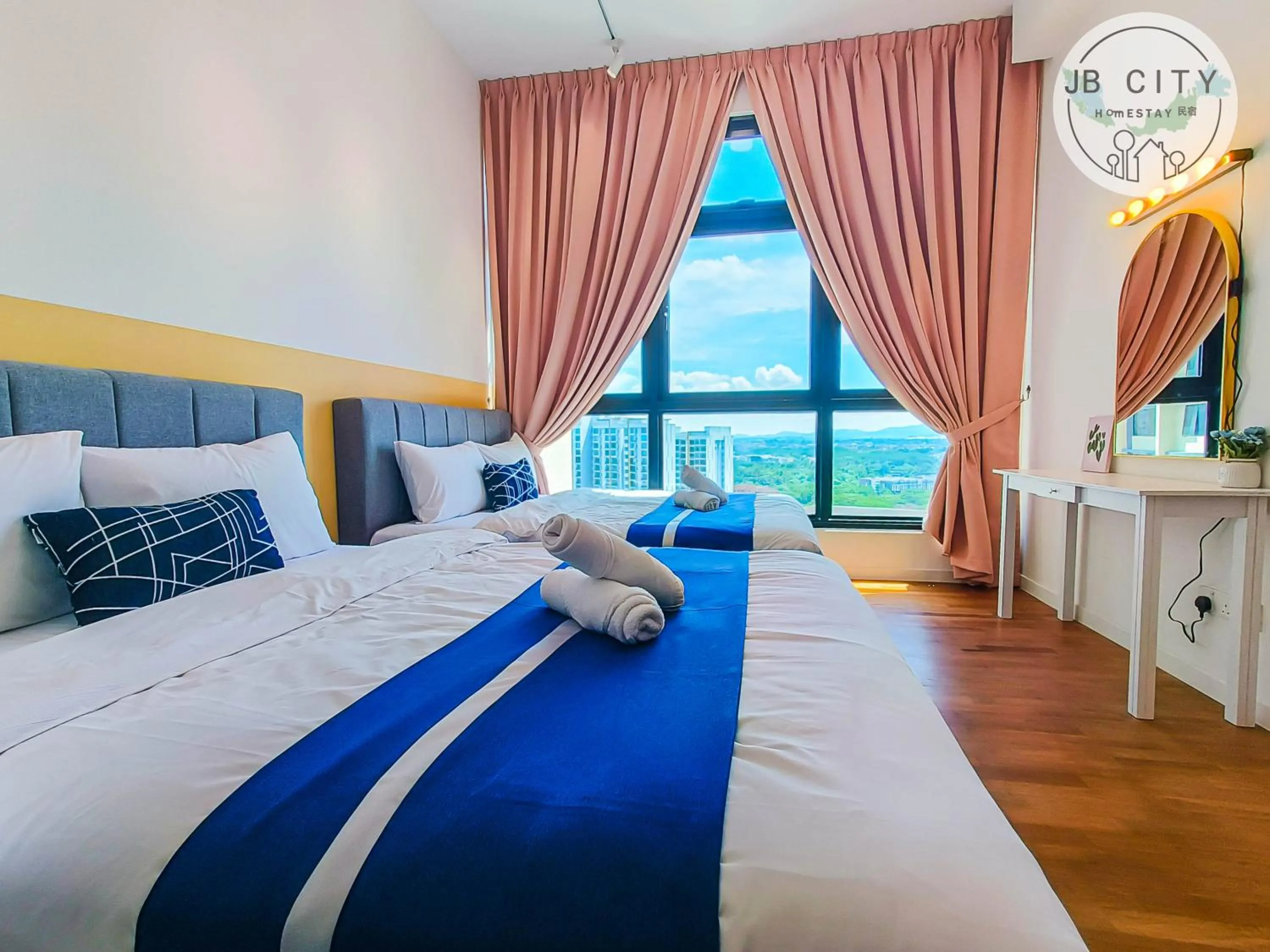 Bed in Paradigm Residence by RR JBcity