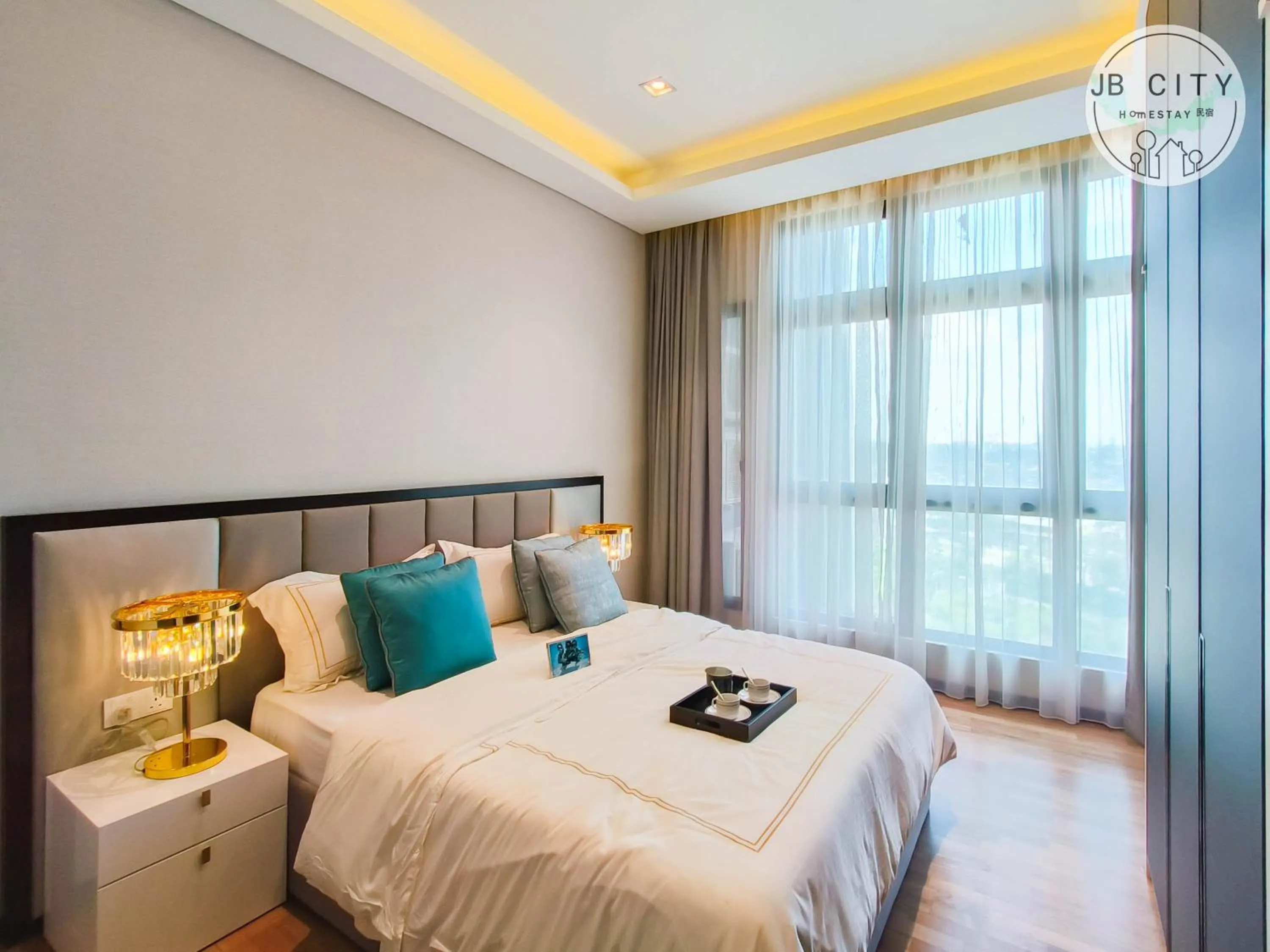 Bed in Paradigm Residence by RR JBcity