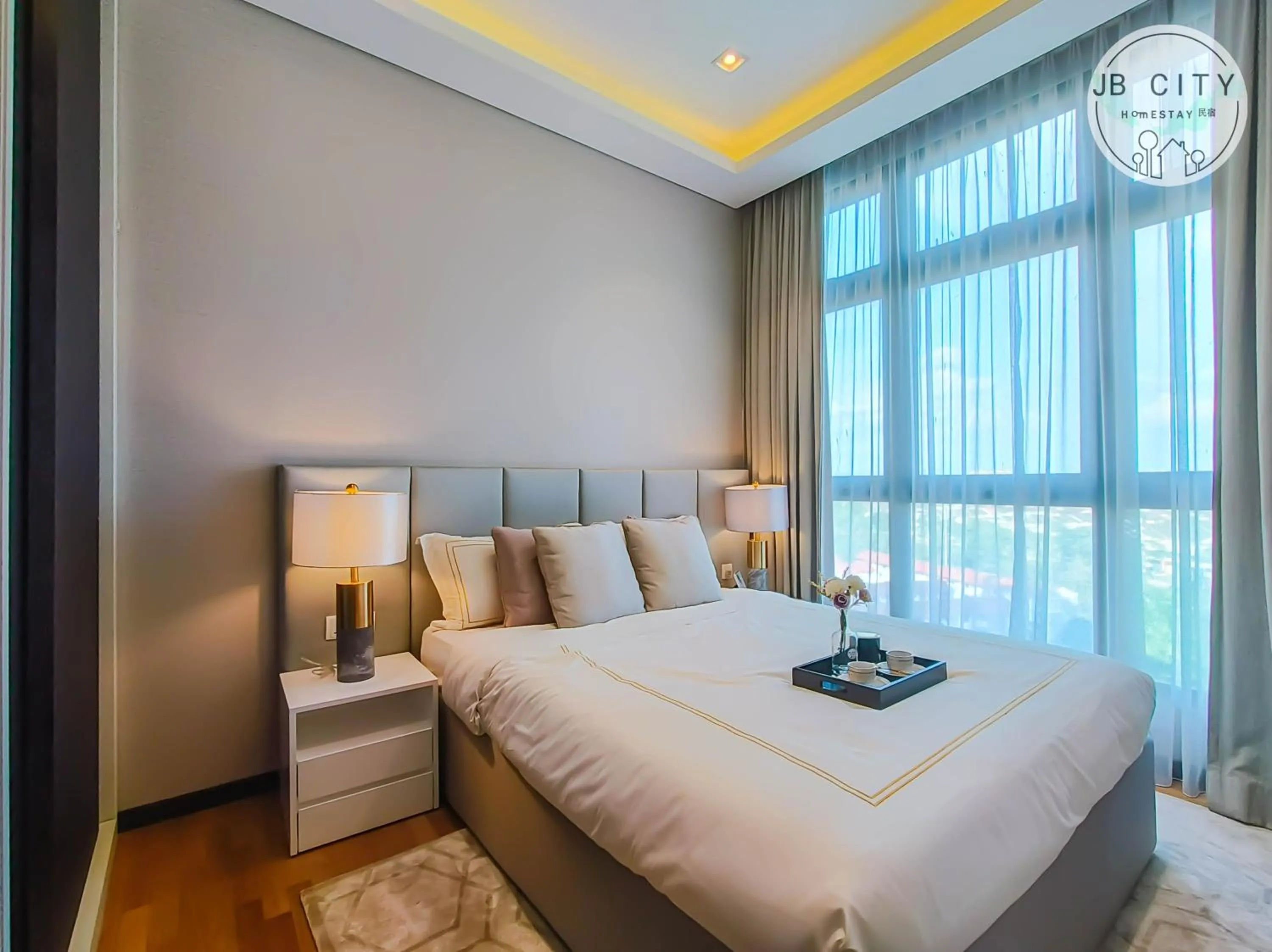 Bed in Paradigm Residence by RR JBcity