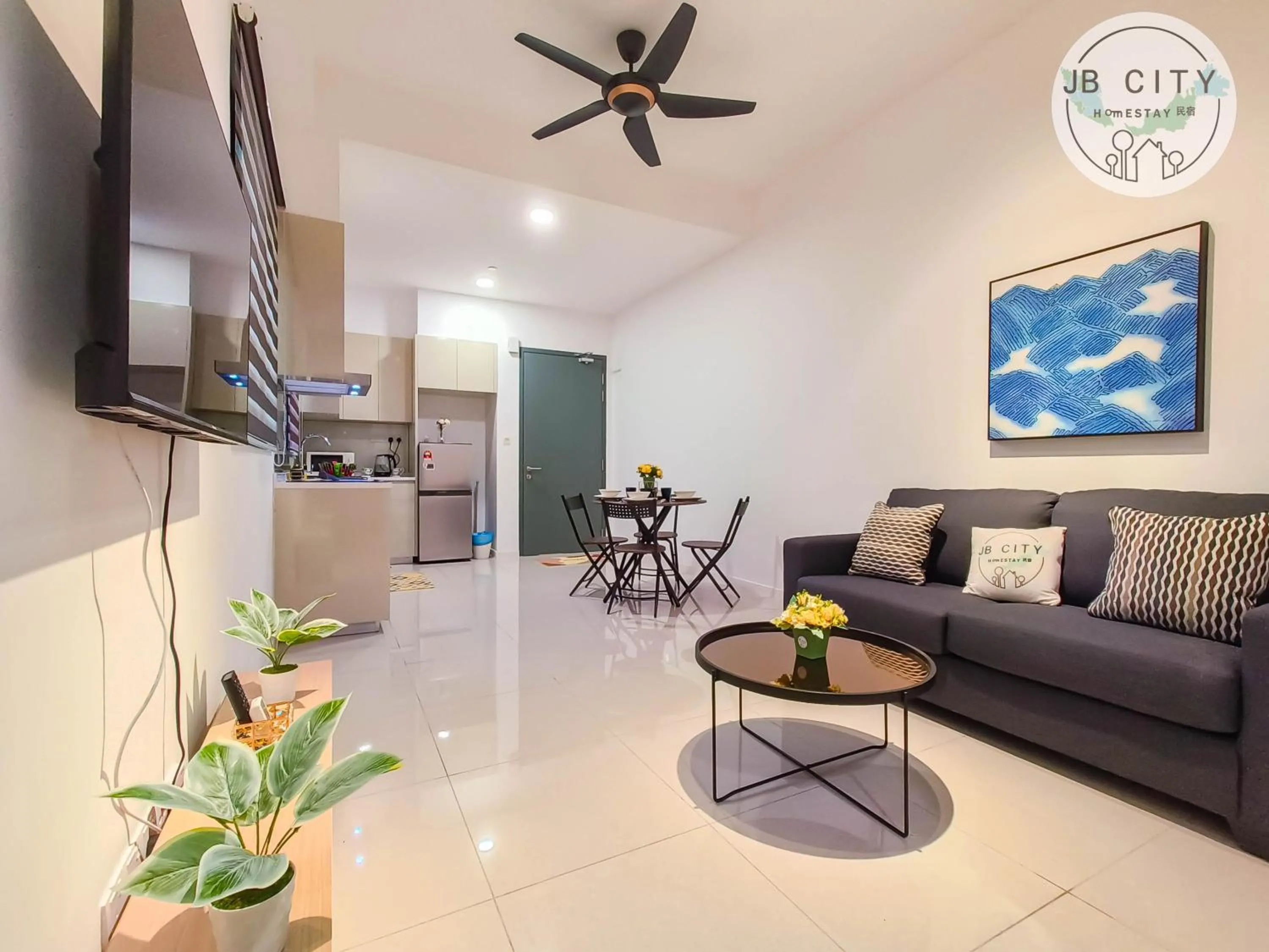 TV and multimedia in Paradigm Residence by RR JBcity