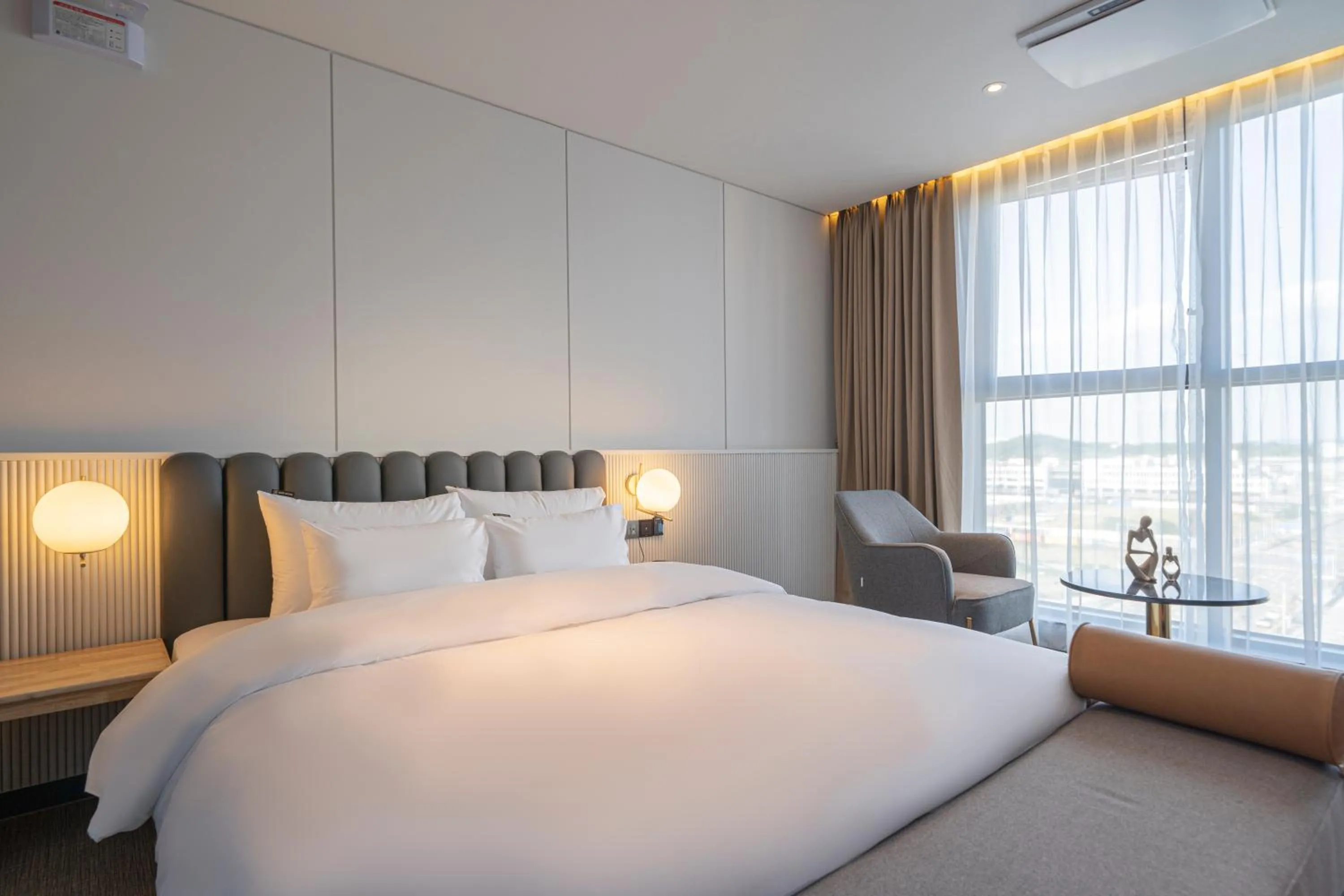 Bed in Brown Dot Siheung Geobuksum