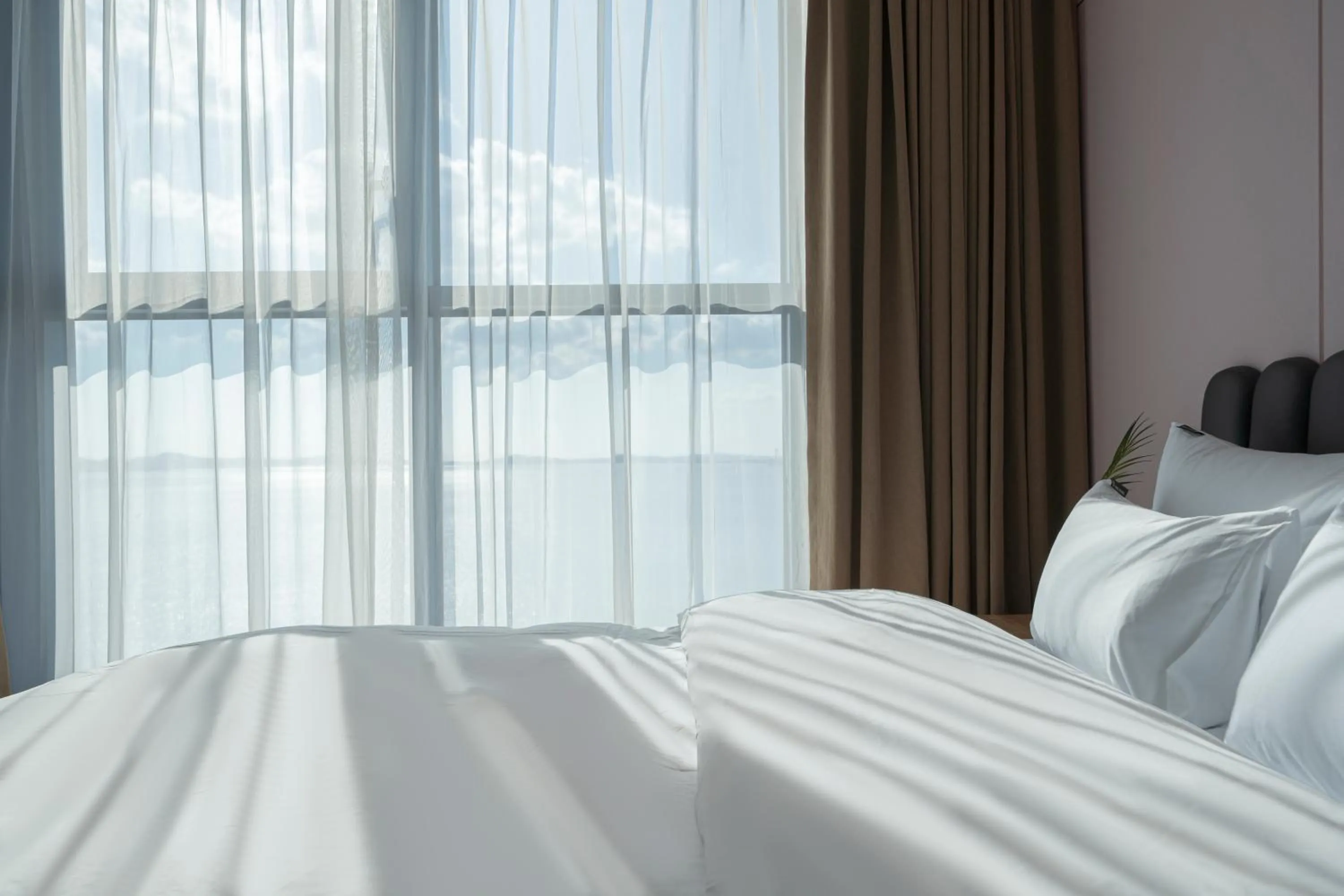 Natural landscape, Bed in Brown Dot Siheung Geobuksum