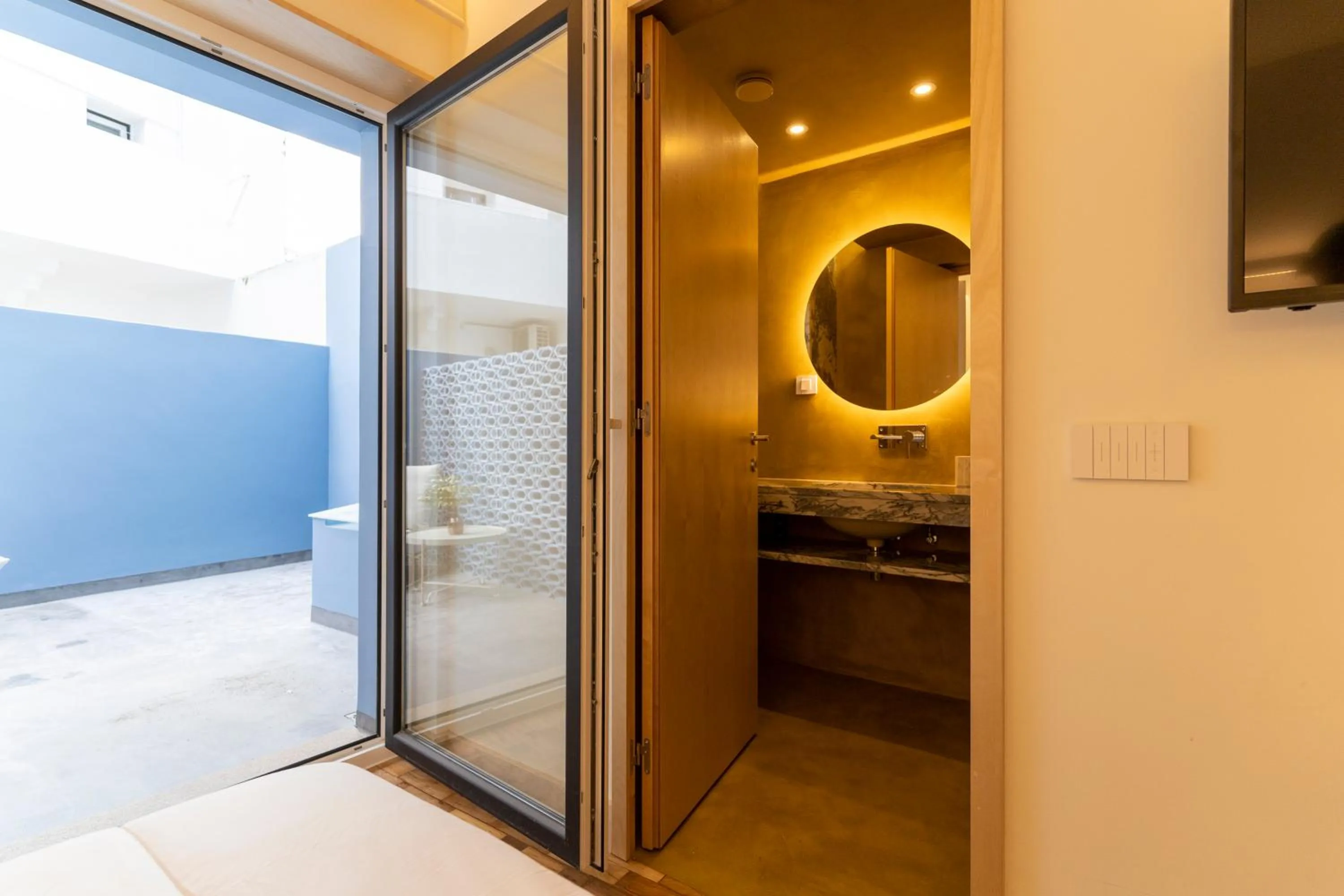 Bathroom in CASA 3 - OS LUGARES DE CASTRALEUCA