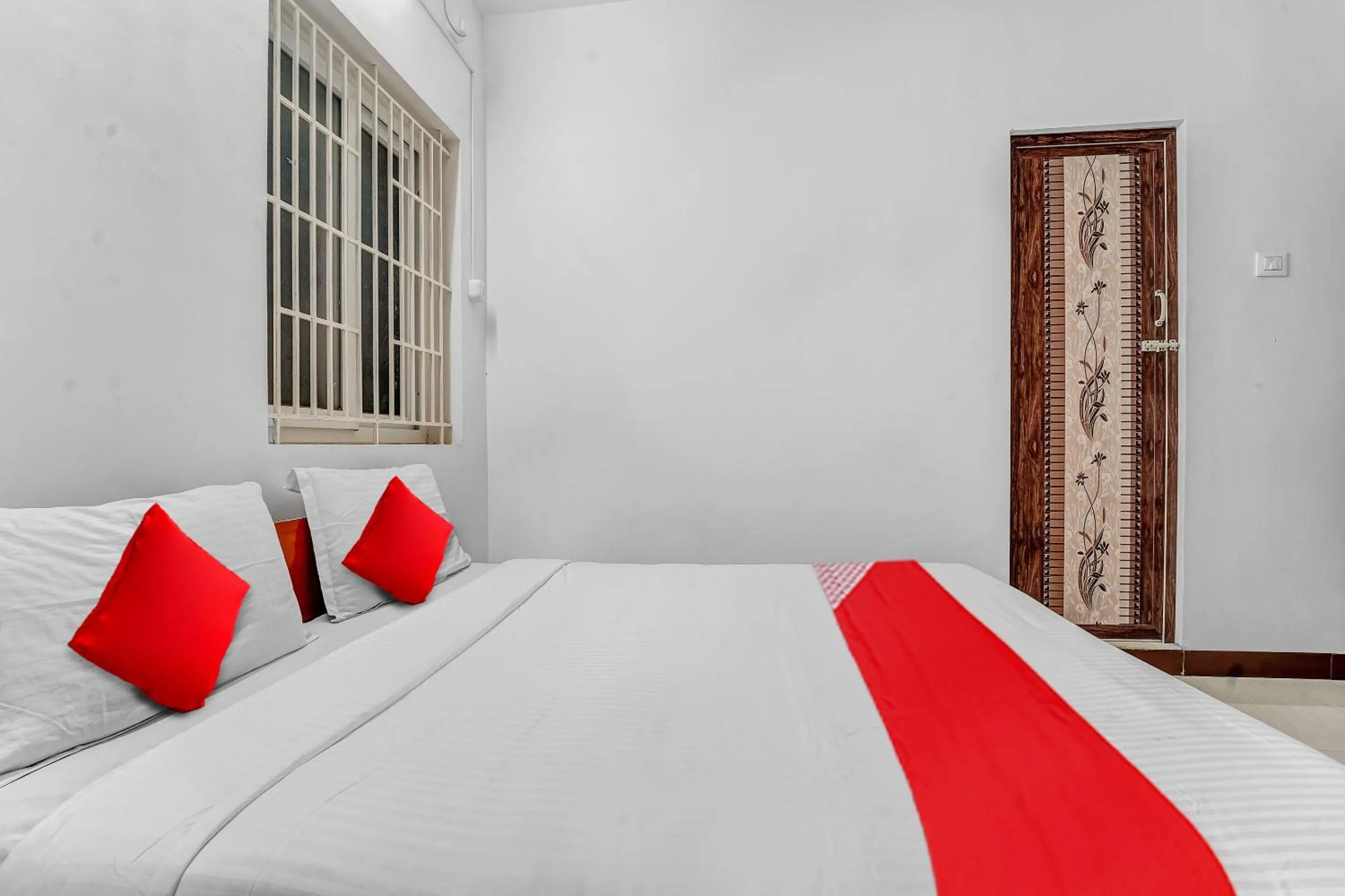 Bedroom, Bed in Hotel O Crown Tower