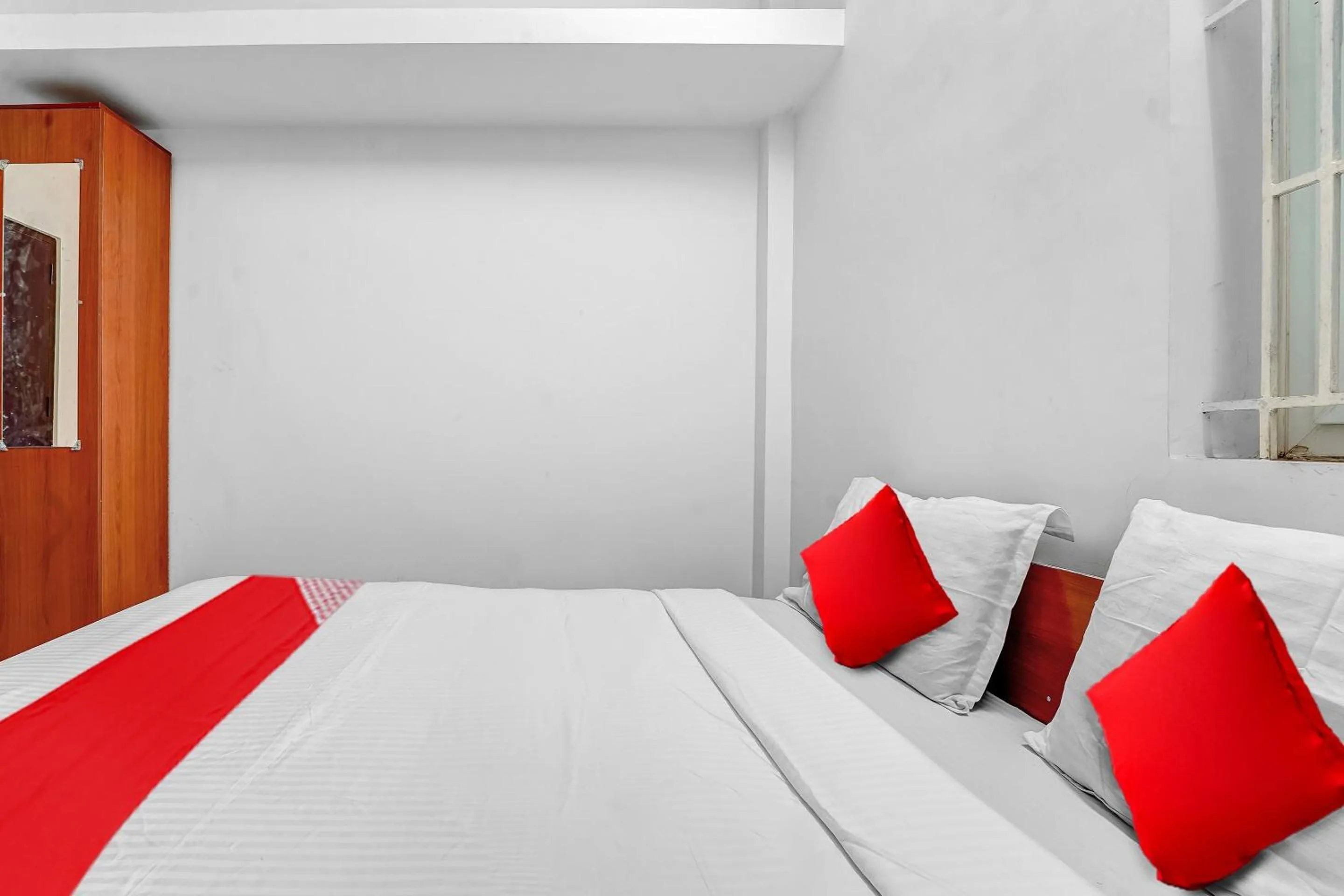 Bedroom, Bed in Hotel O Crown Tower