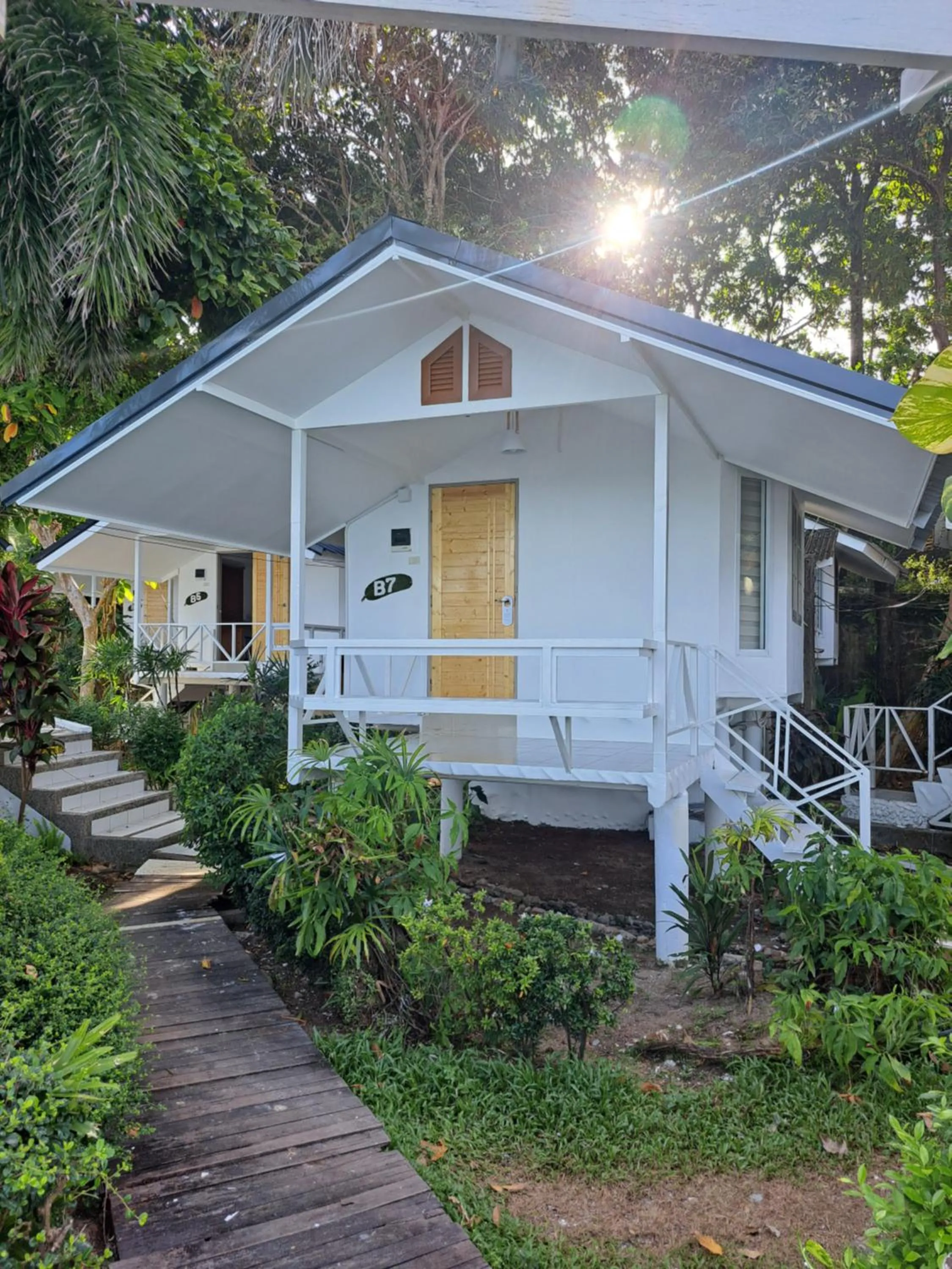 White house bailan resort