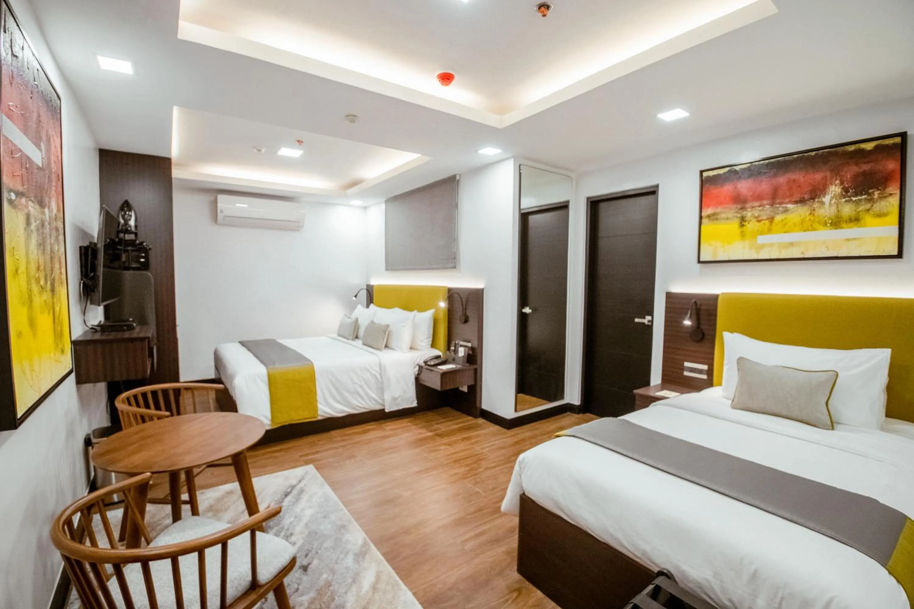 Shower, Bed in ASN Boutique Residence