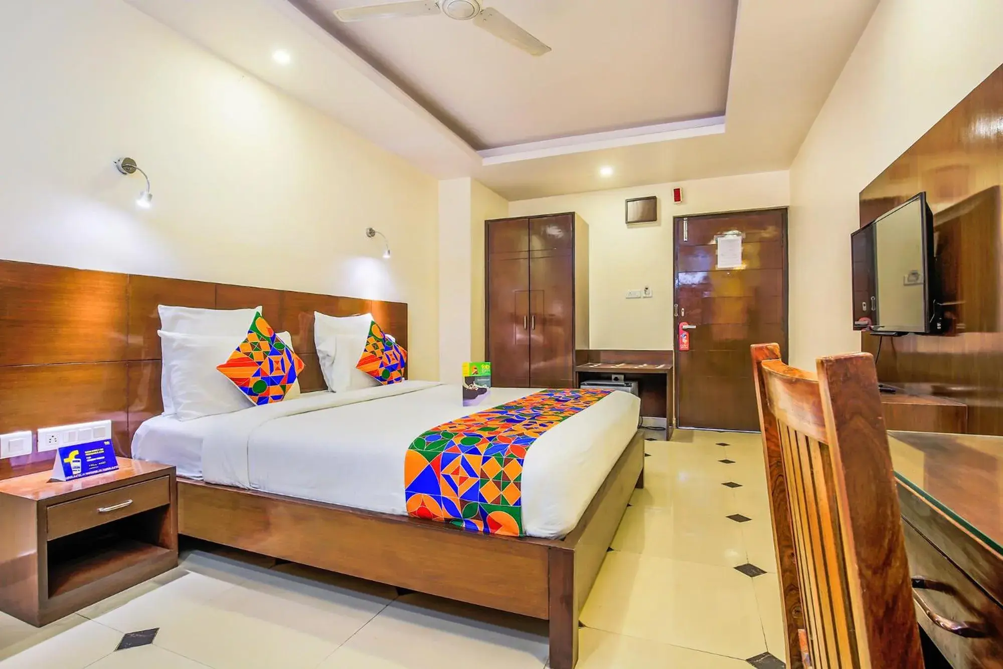 FabHotel Tipsyy Inn Suites FabHotel Tipsyy Inn Suites