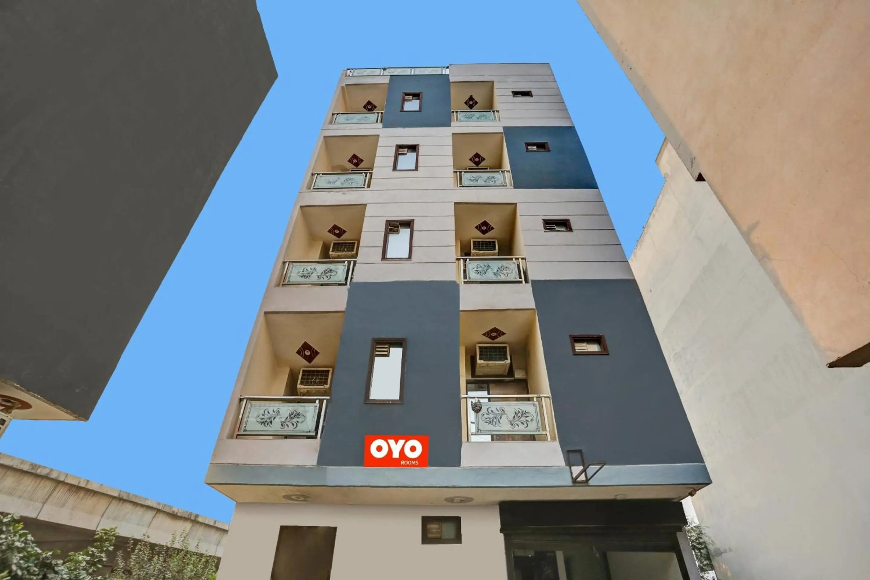 Facade/entrance in Super Hotel O Hotel Blue Orchid