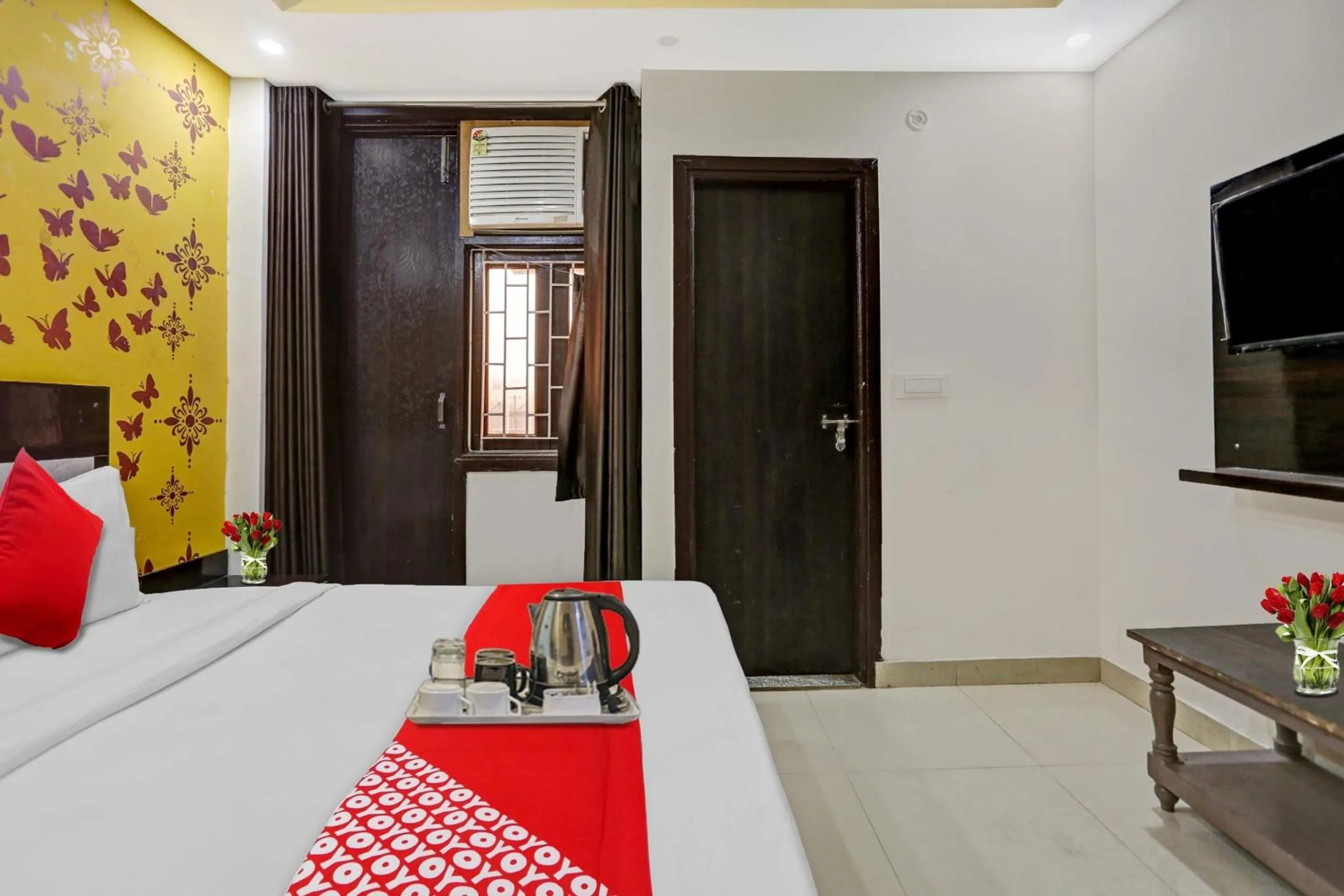 Bedroom, Bed in Super Hotel O Hotel Blue Orchid