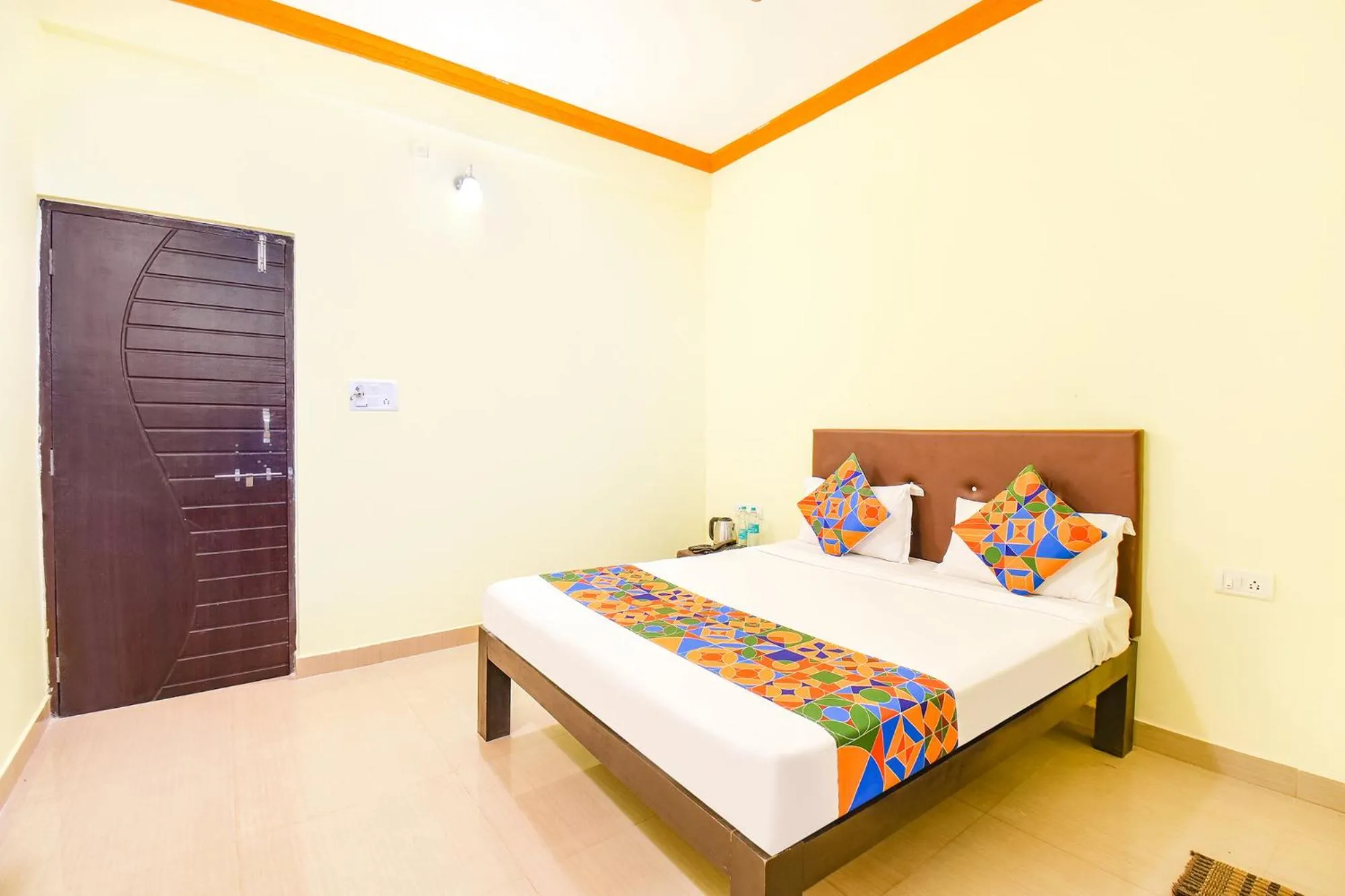 Bed in Via Shanel Beachside Resort - Tito's lane, Baga Beach