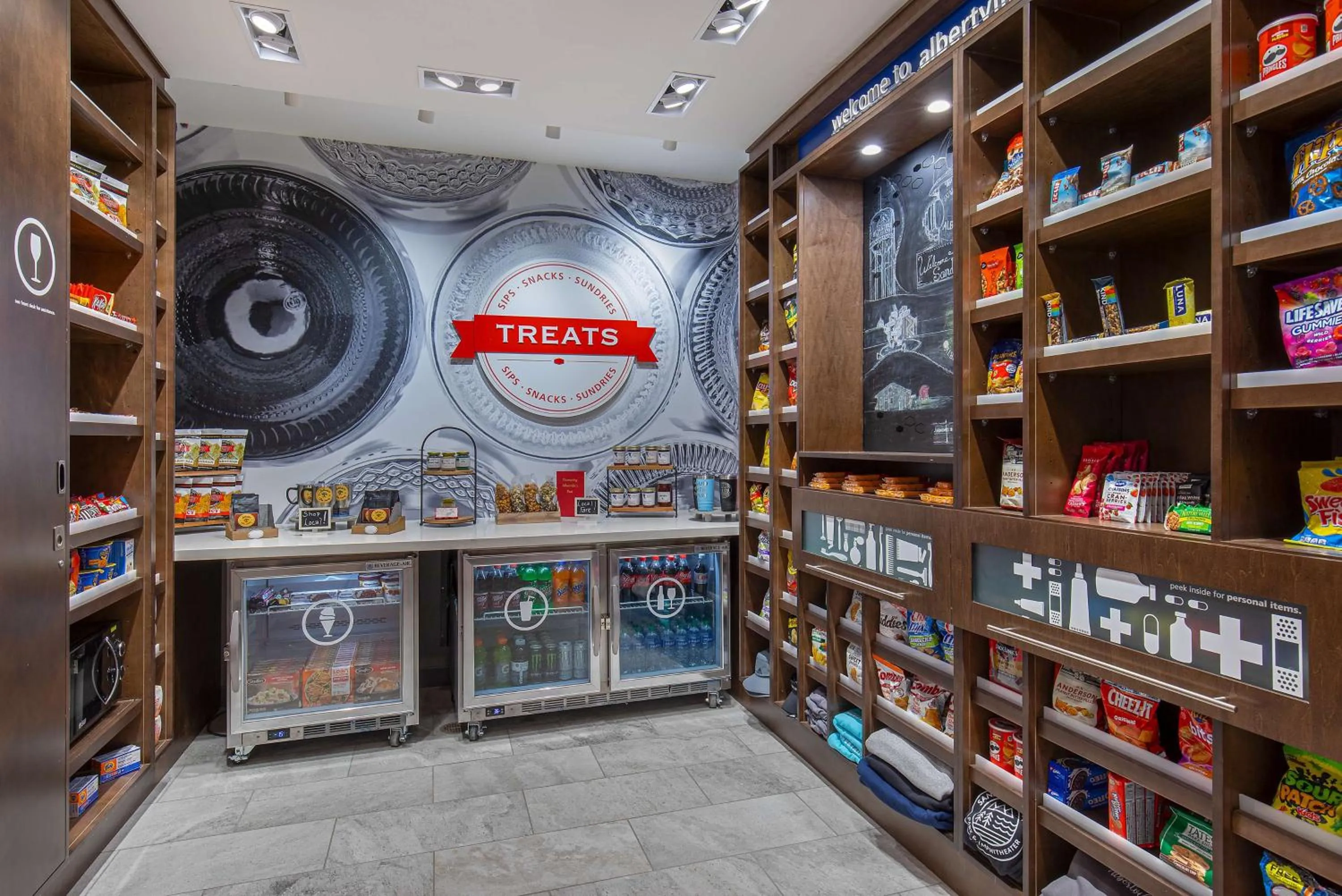 Restaurant/places to eat in Hampton Inn Albertville, Al