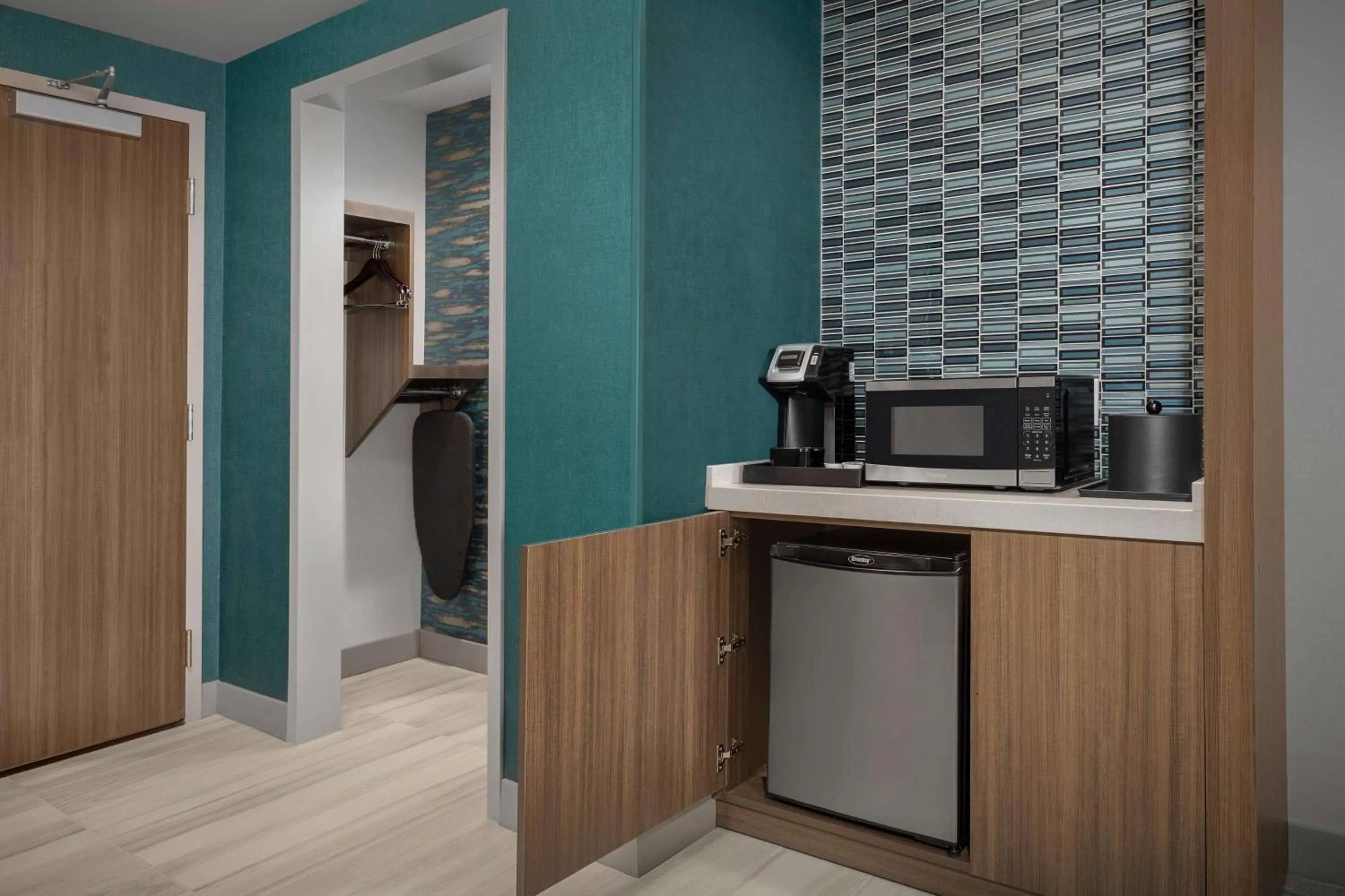 Photo of the whole room in Hilton Garden Inn Florence Cincinnati Airport South