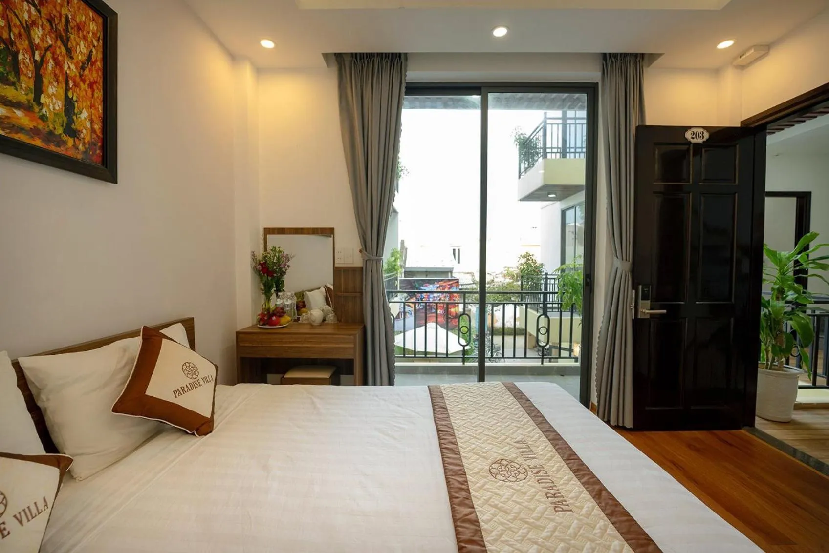 Deluxe Double Room with Balcony in Hoi An Paradise Villa
