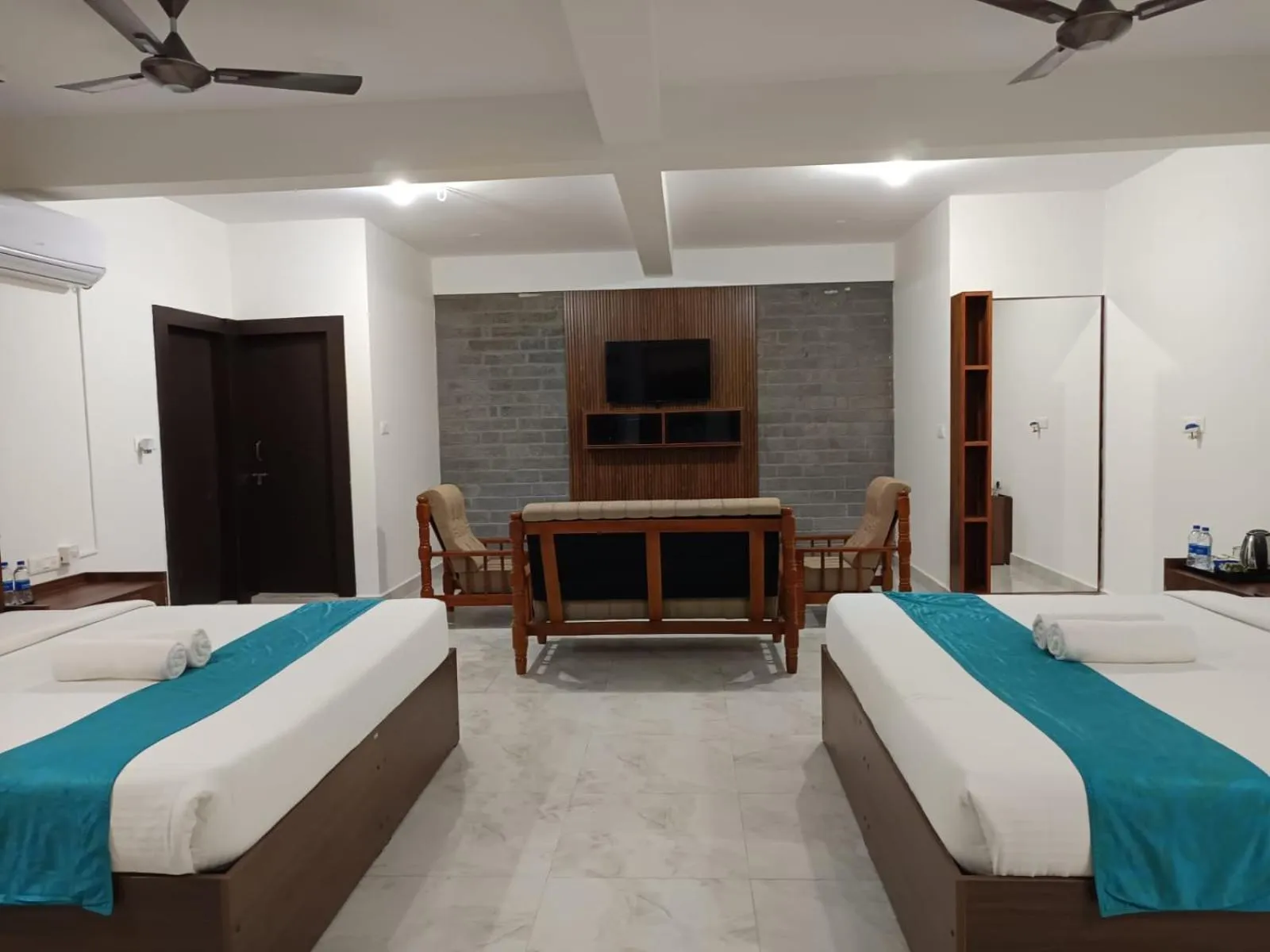 Bed in Jungle Hill Resort Coorg