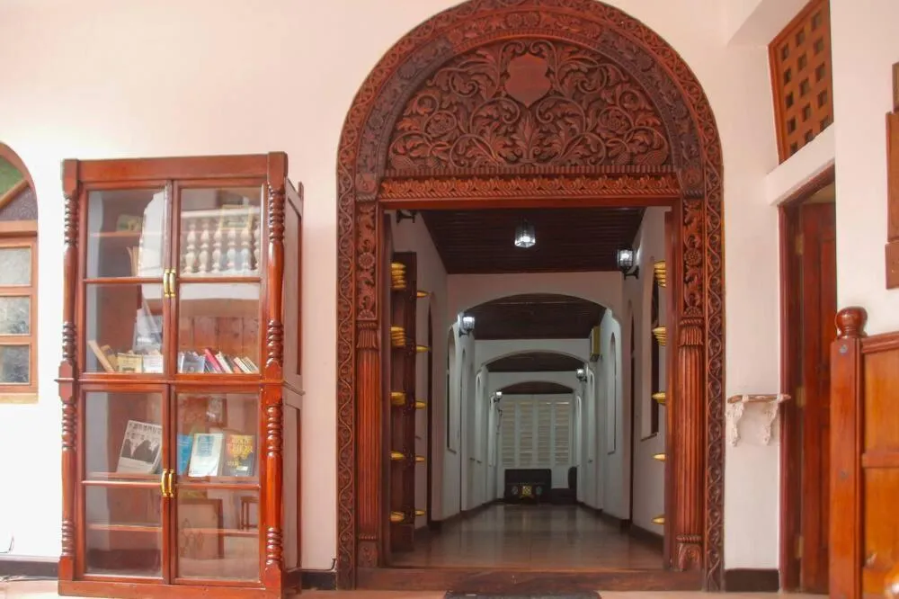 Inner courtyard view in Horizon Palace