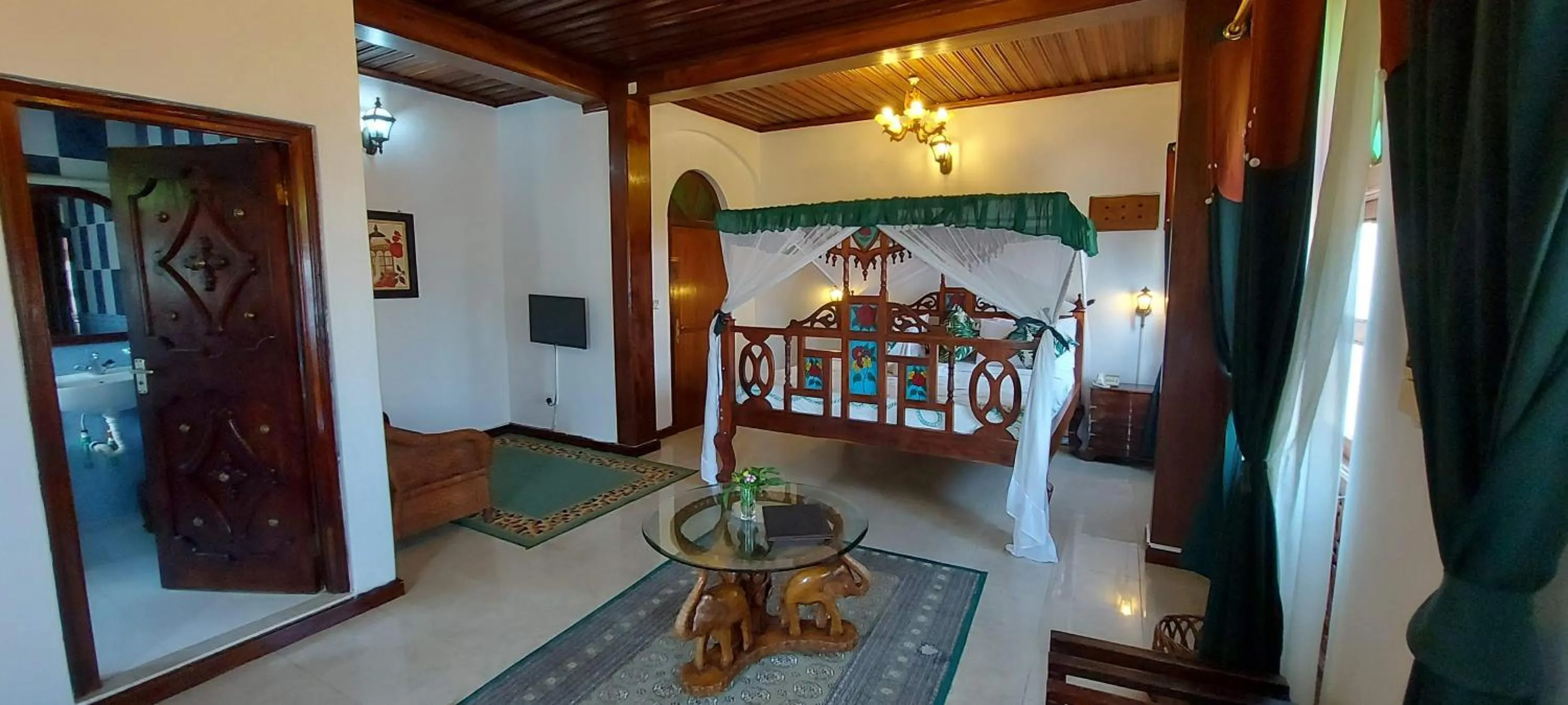Bedroom in Horizon Palace