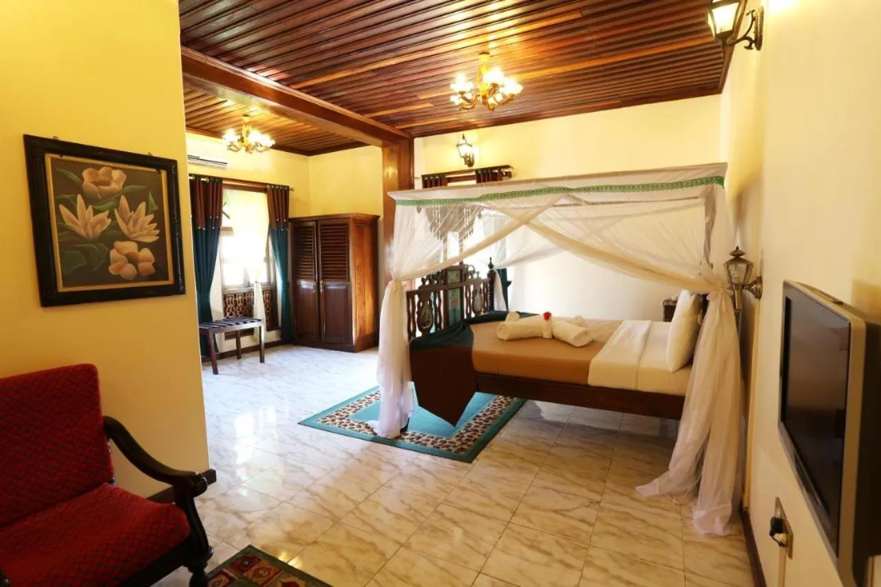 Photo of the whole room in Horizon Palace