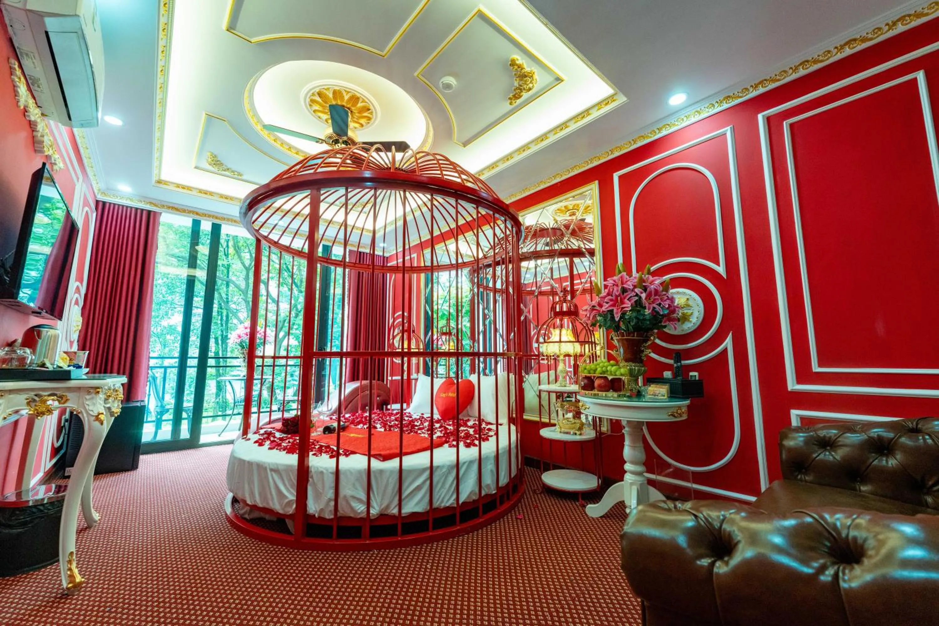 King's Hotel Linh Đàm 2