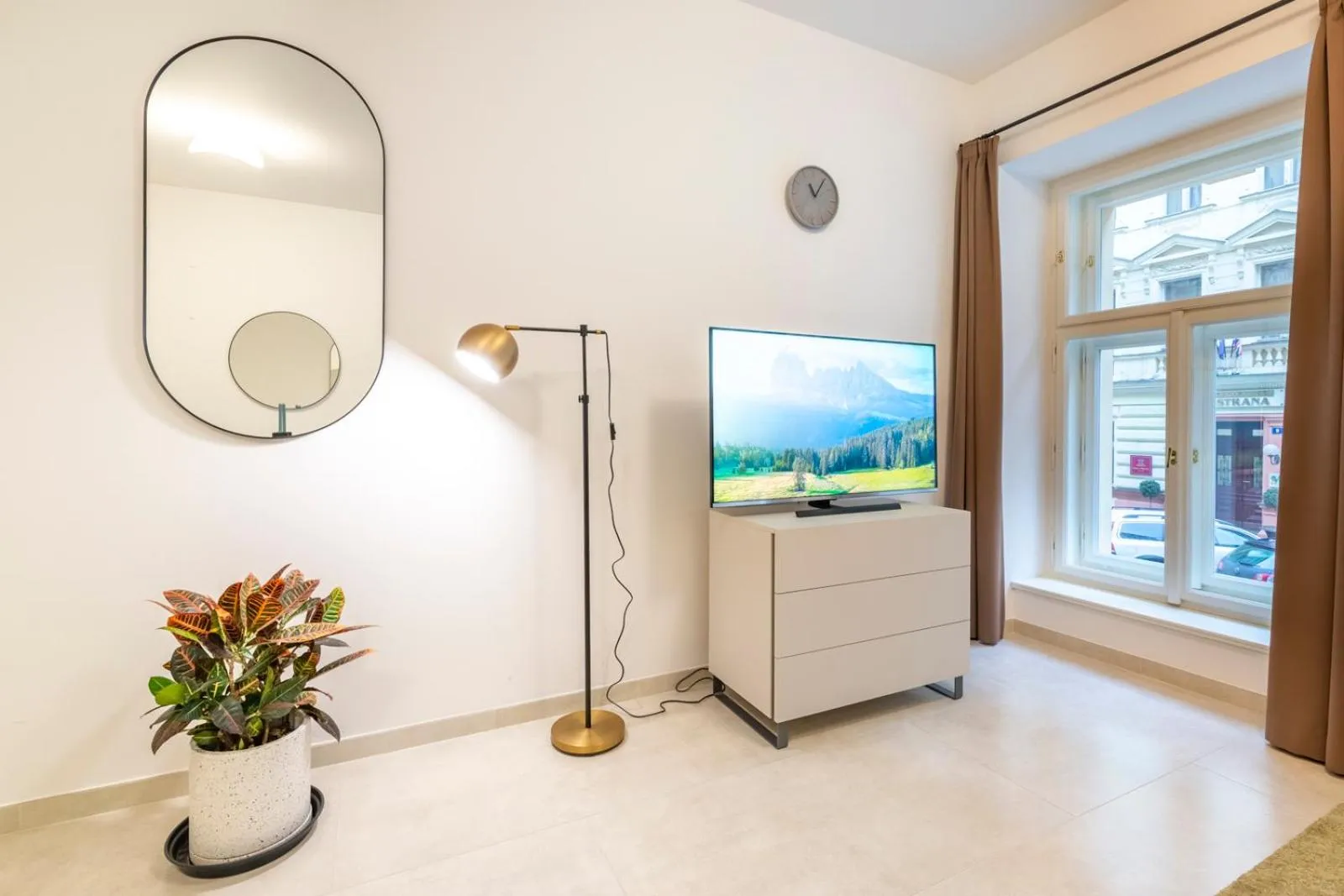 TV and multimedia in Petrin Tower Residence