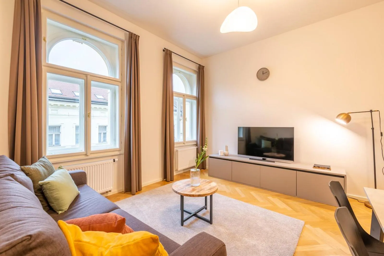 TV and multimedia in Petrin Tower Residence