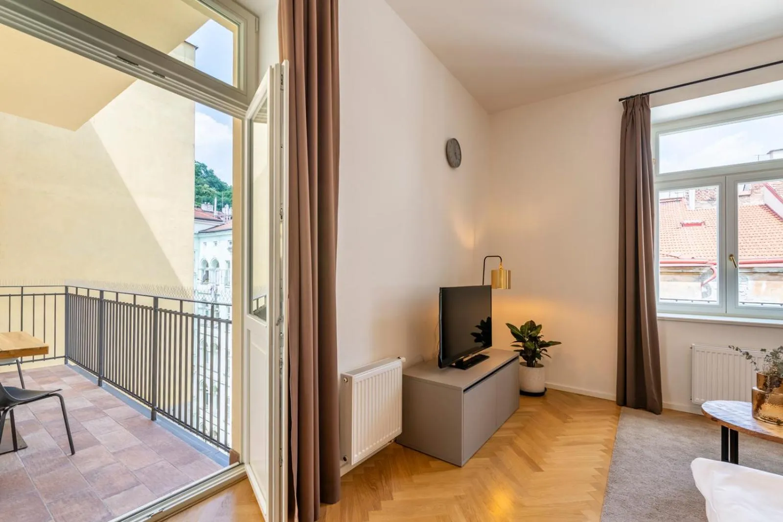 Balcony/Terrace in Petrin Tower Residence