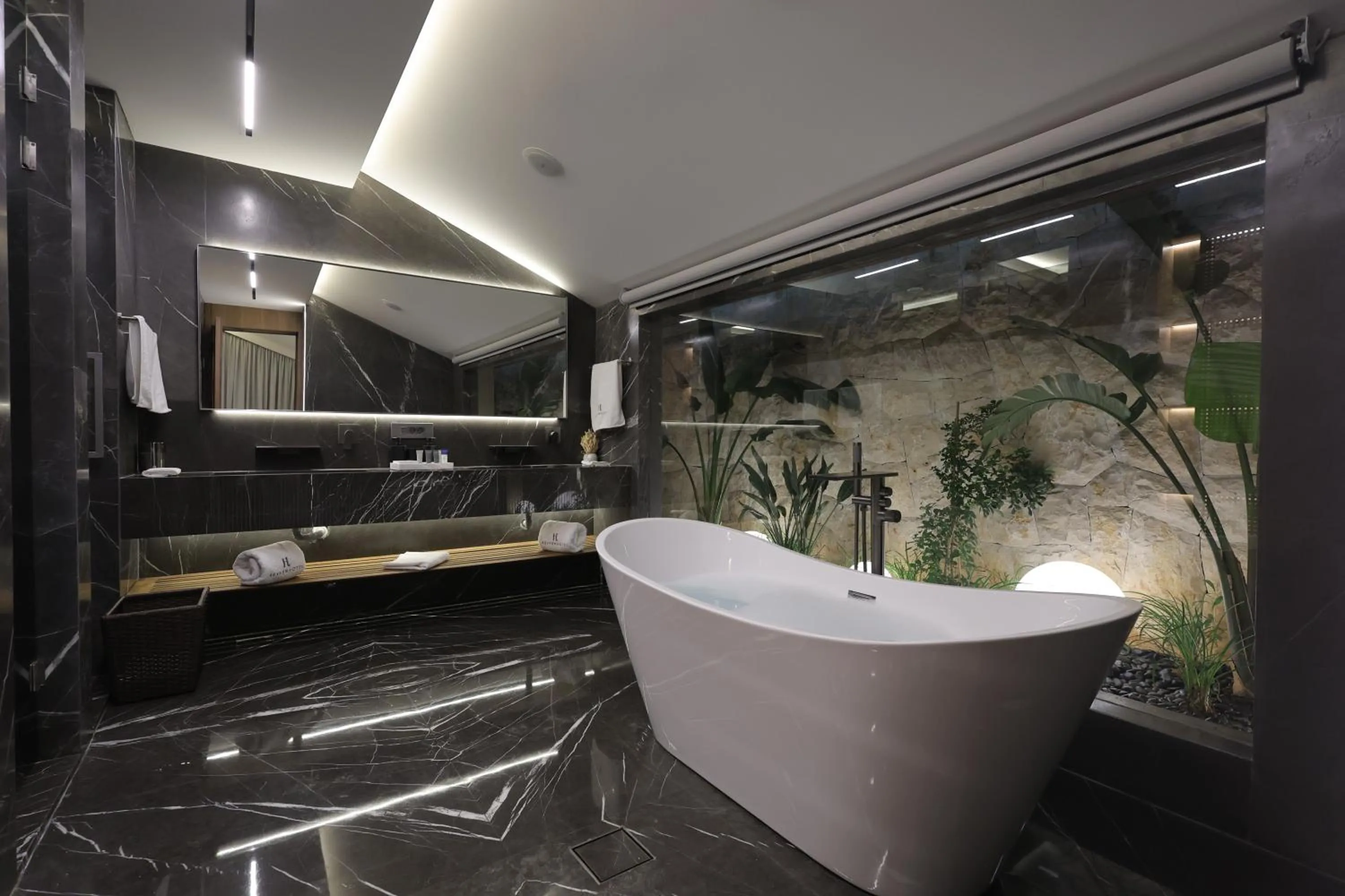 Heaven Prestige Hotel