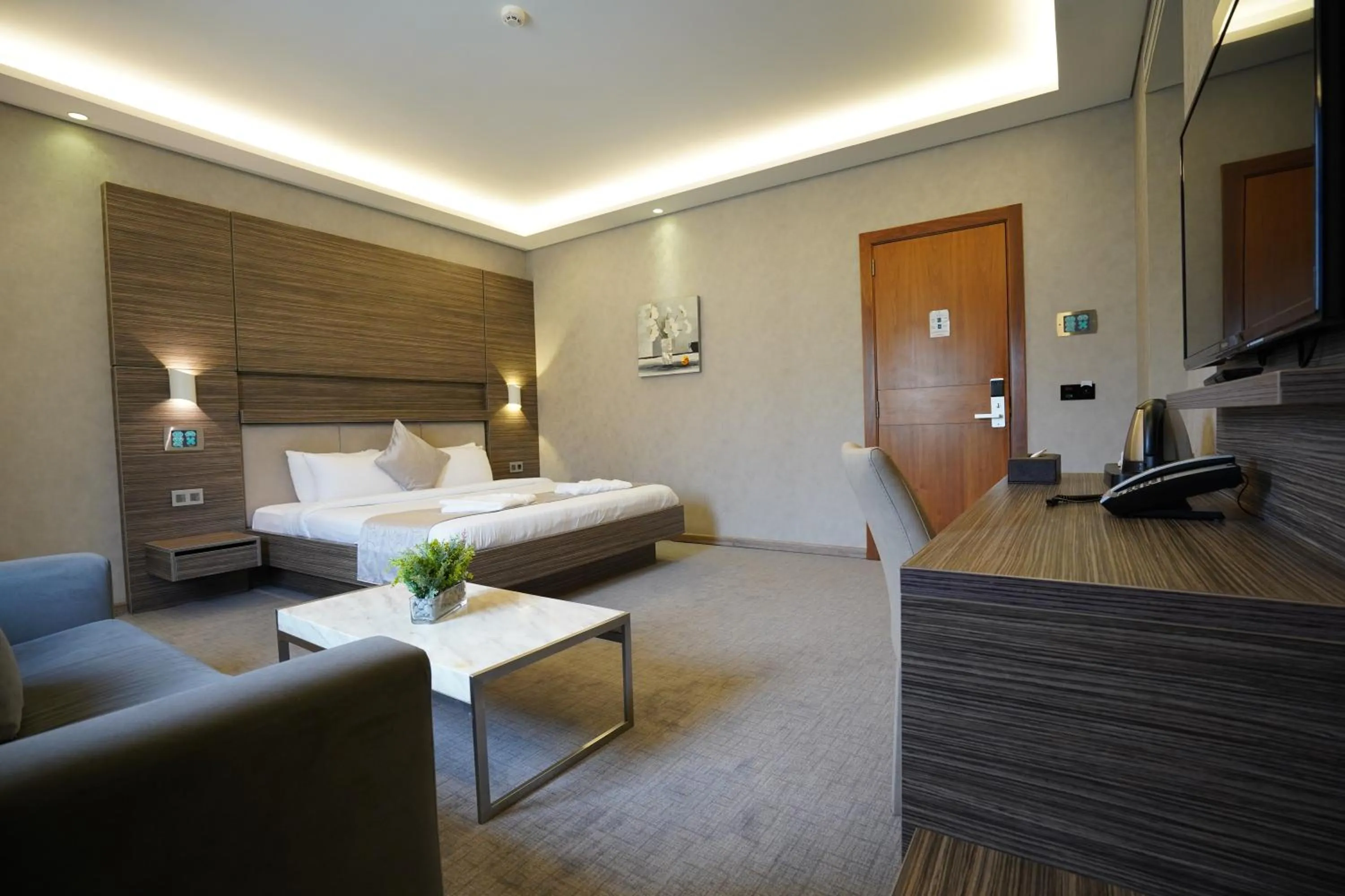 Bed in Heaven Prestige Hotel