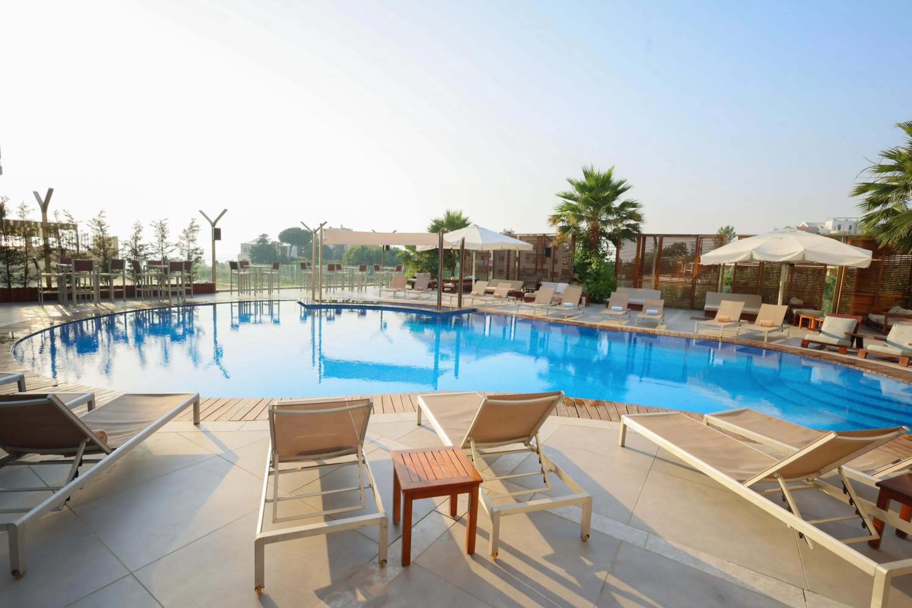 Swimming pool in Heaven Prestige Hotel