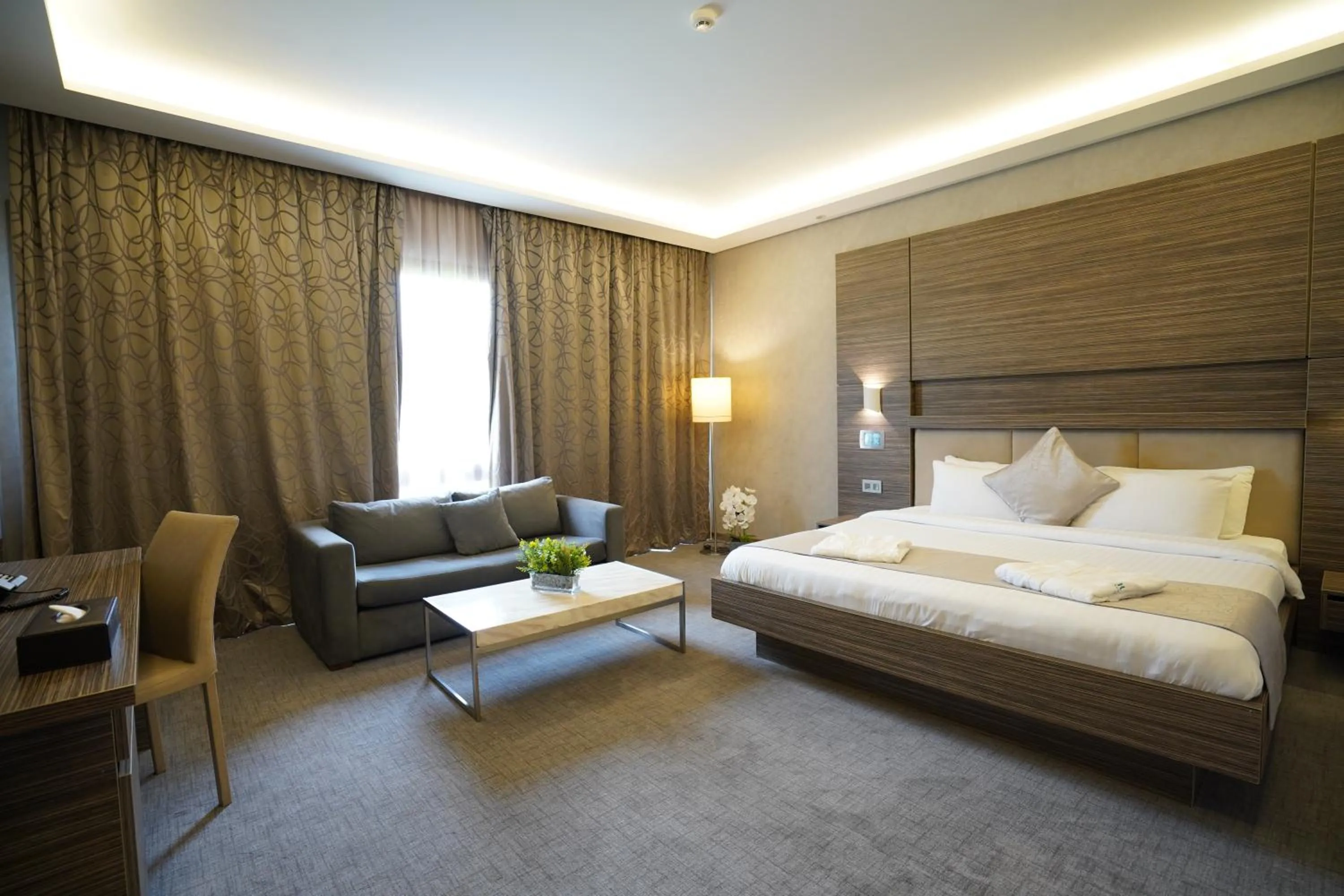 Bed in Heaven Prestige Hotel