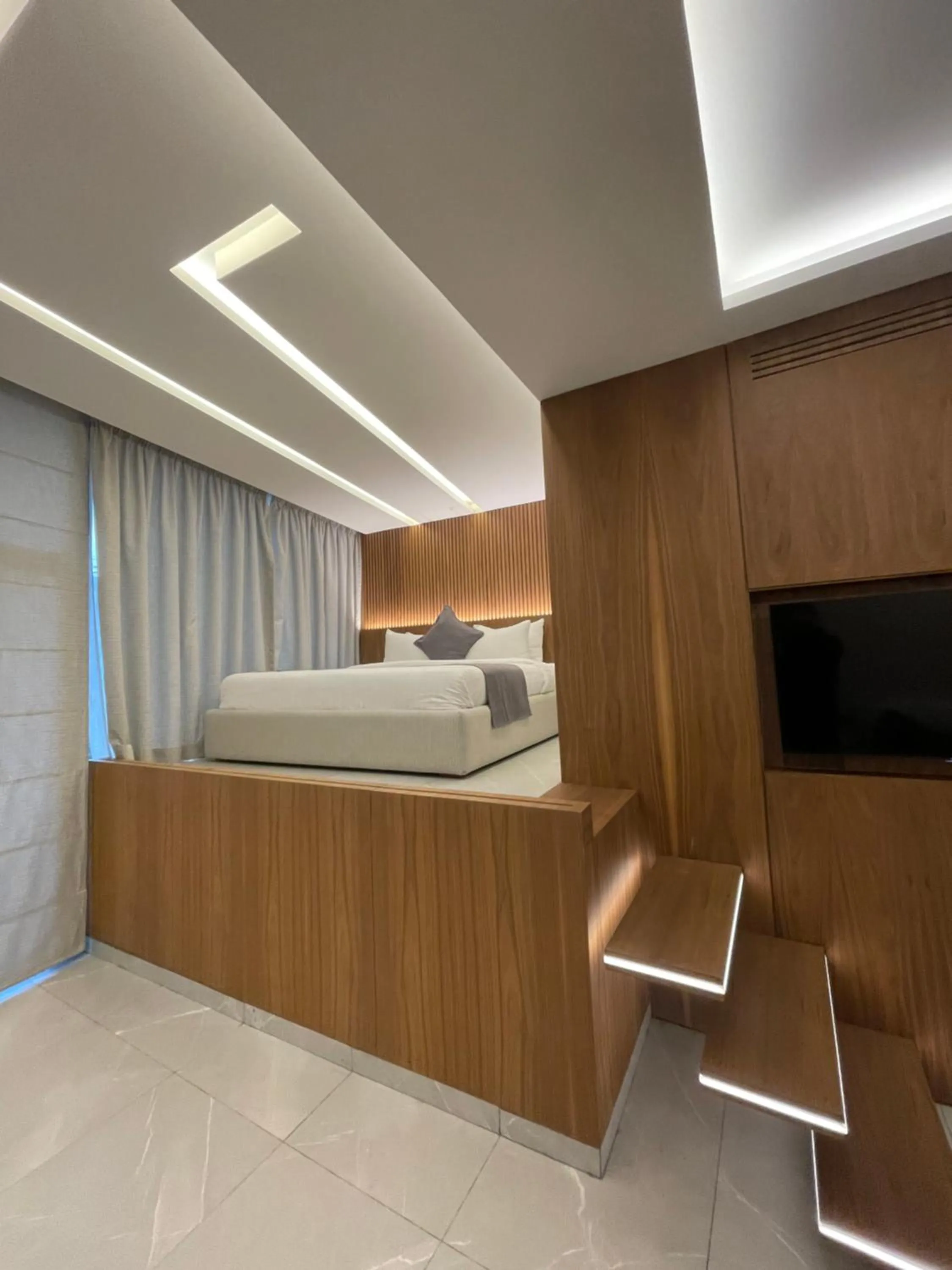 Bed in Heaven Prestige Hotel