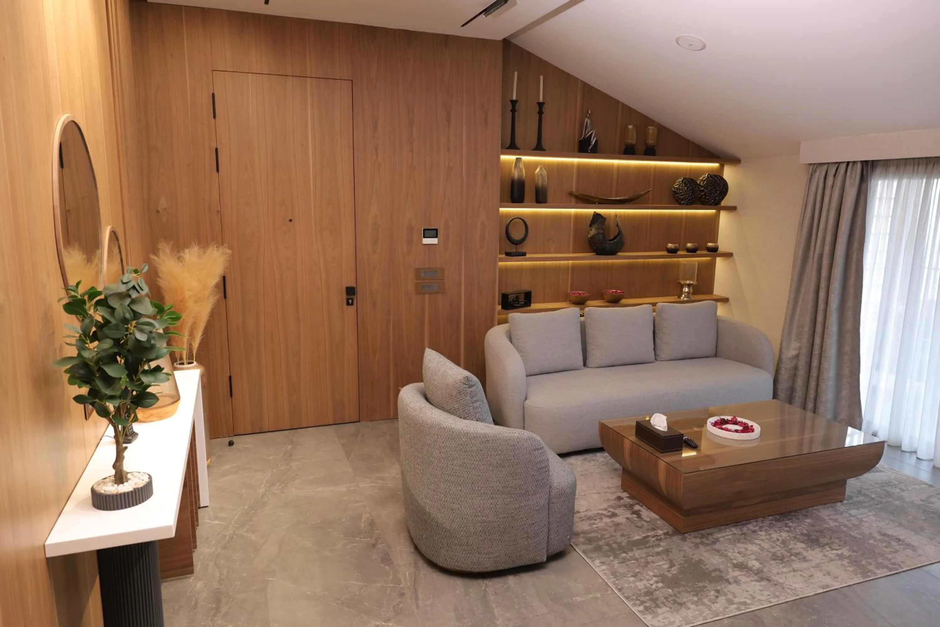 Heaven Prestige Hotel