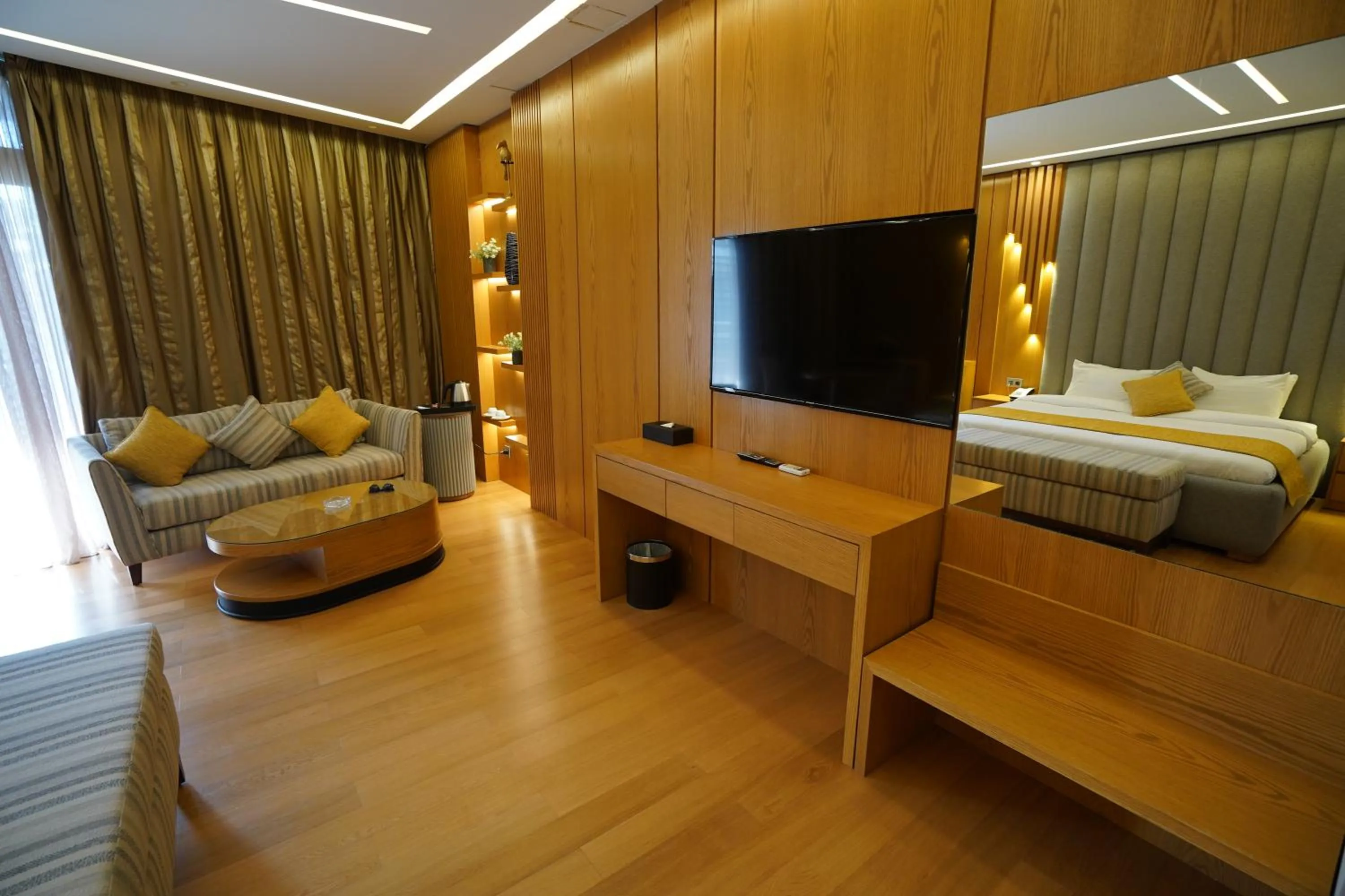 TV and multimedia in Heaven Prestige Hotel