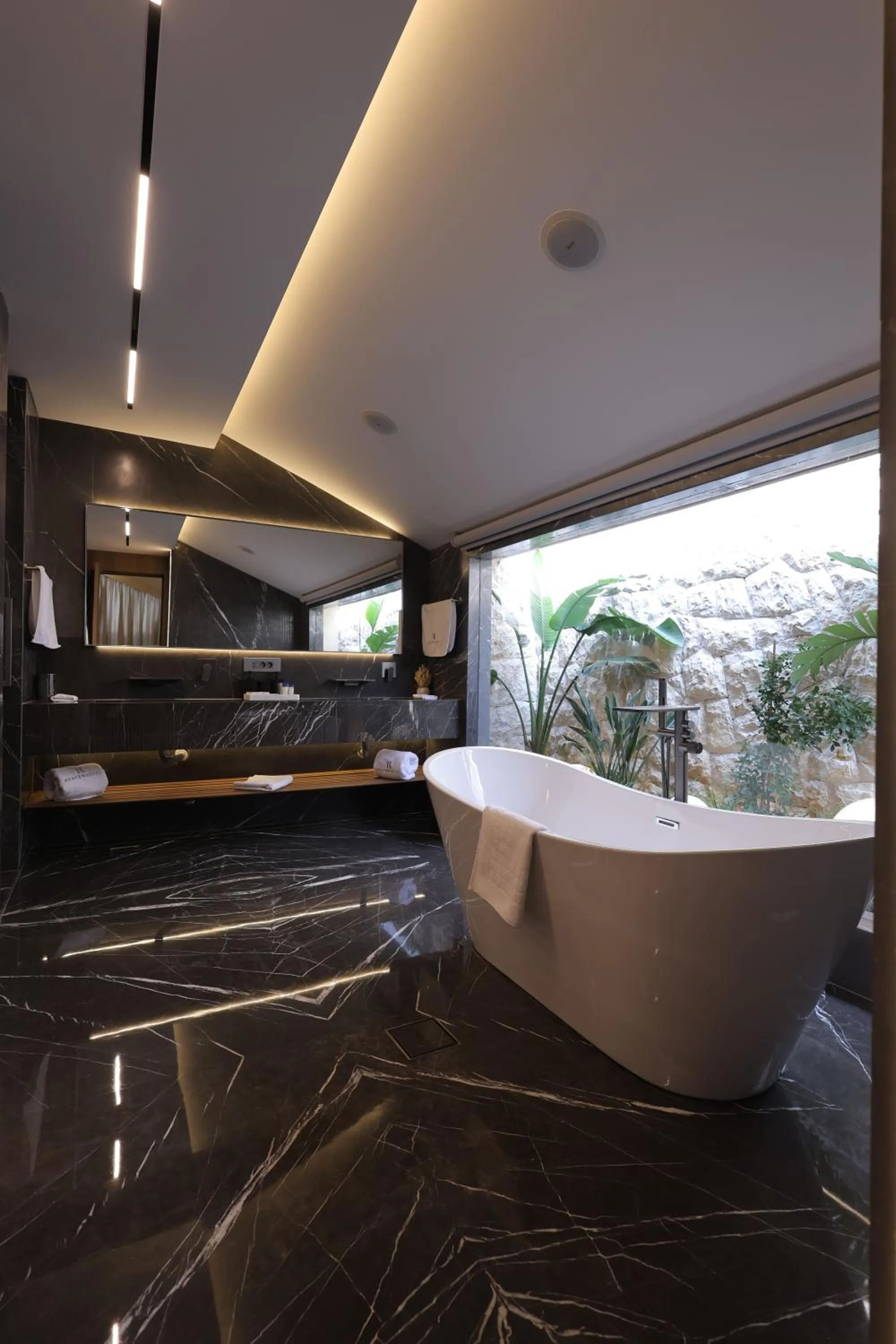 Heaven Prestige Hotel