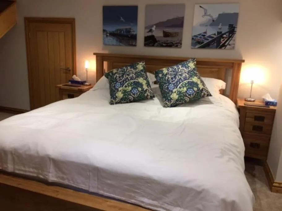 Bed in River Road, Littlehampton, Executive Apartment