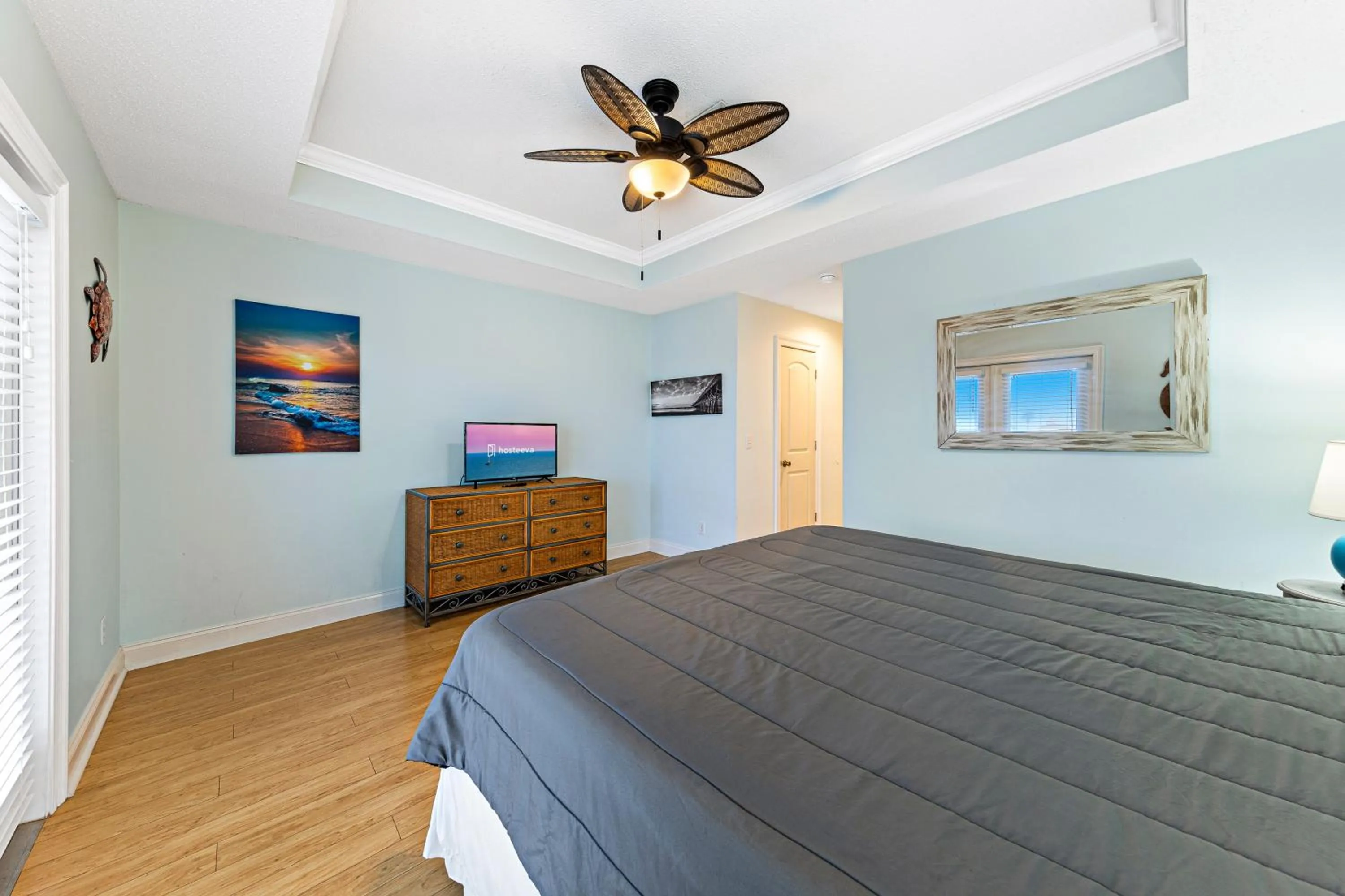 Bed in Turtle's Nest West