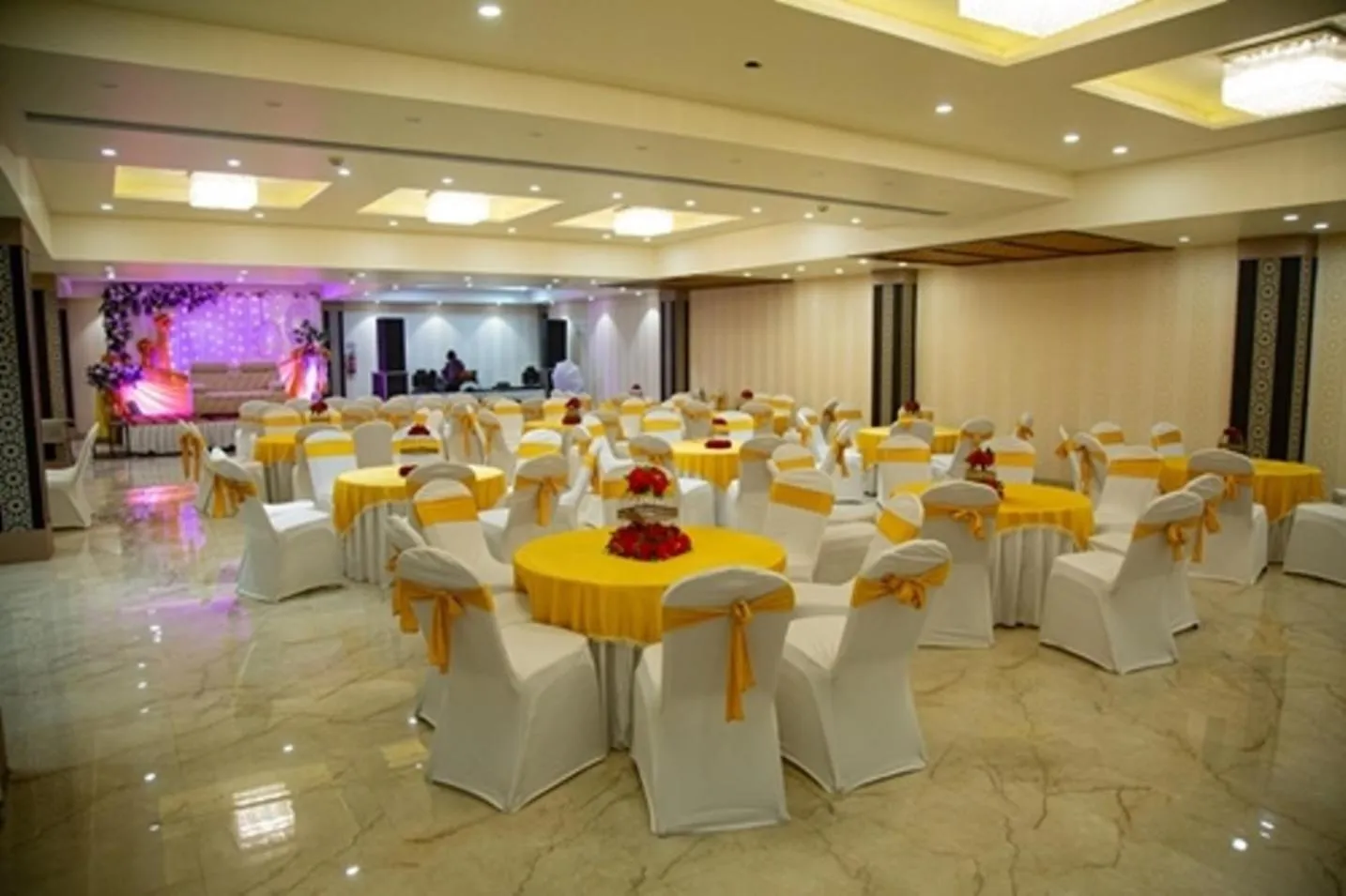 Restaurant/places to eat in Comfort Hotel Amritsar by Choice Hotels