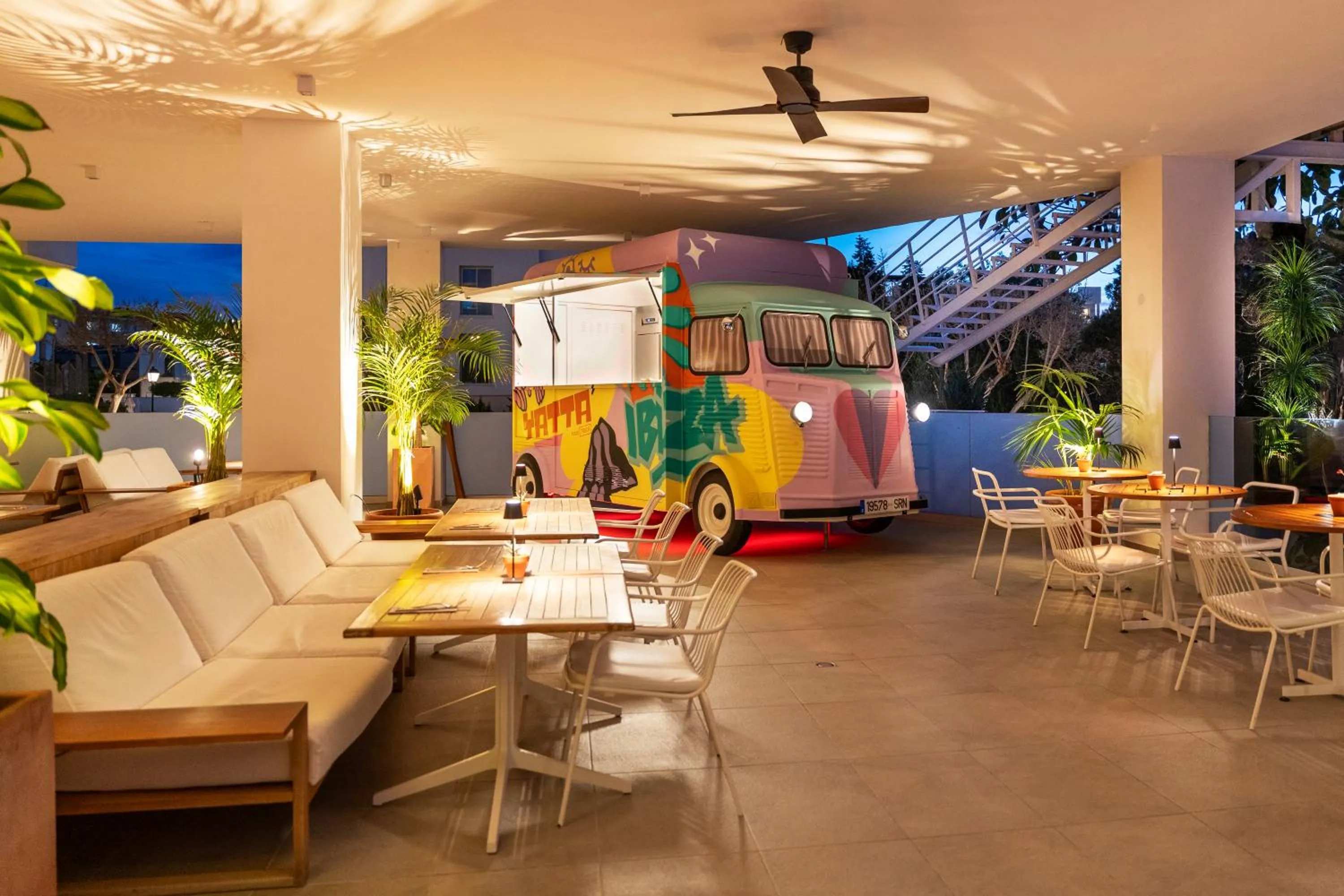 Restaurant/places to eat in INNSiDE by Meliá Ibiza Beach