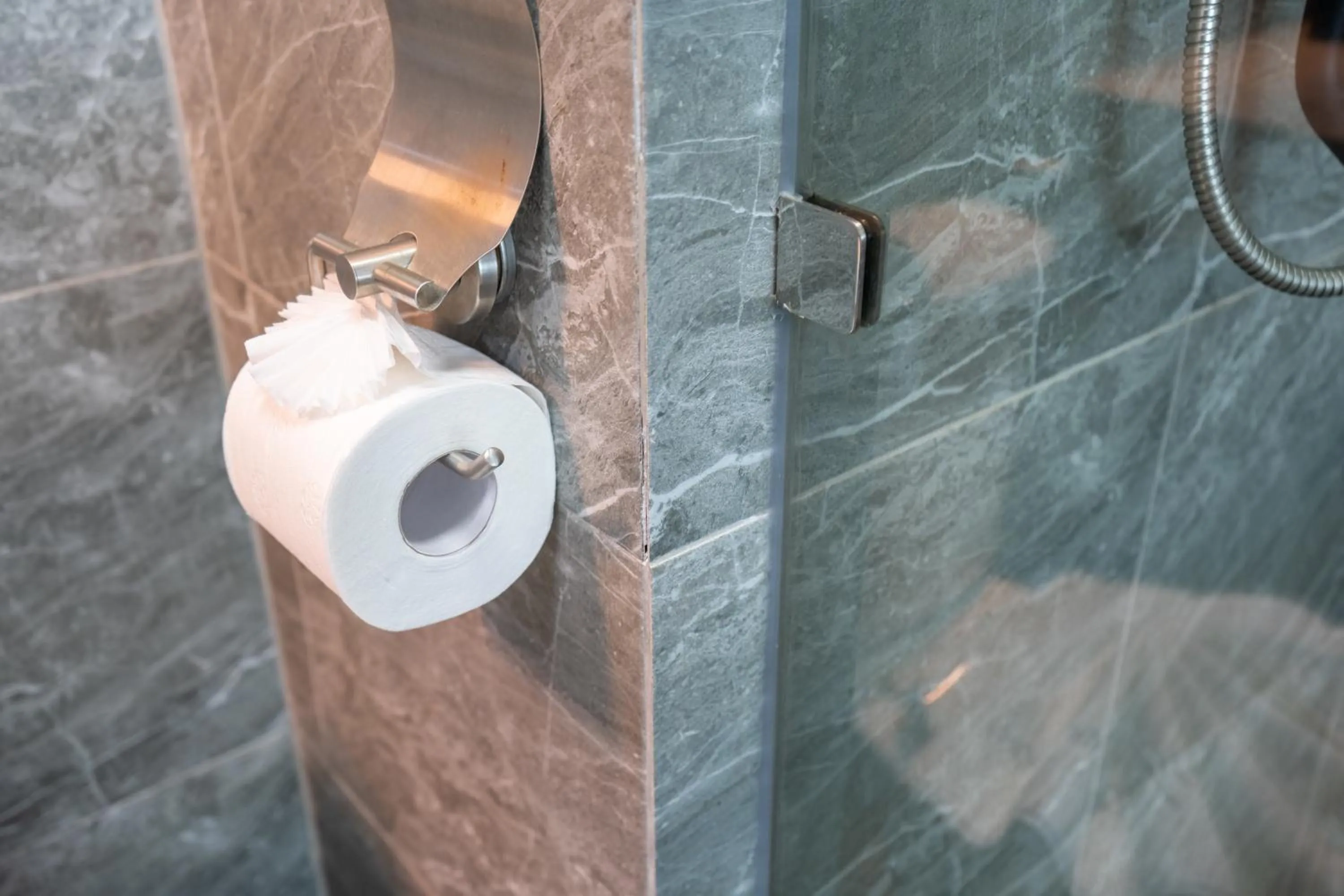 Bathroom in Meow Cat Cafe & Hotel