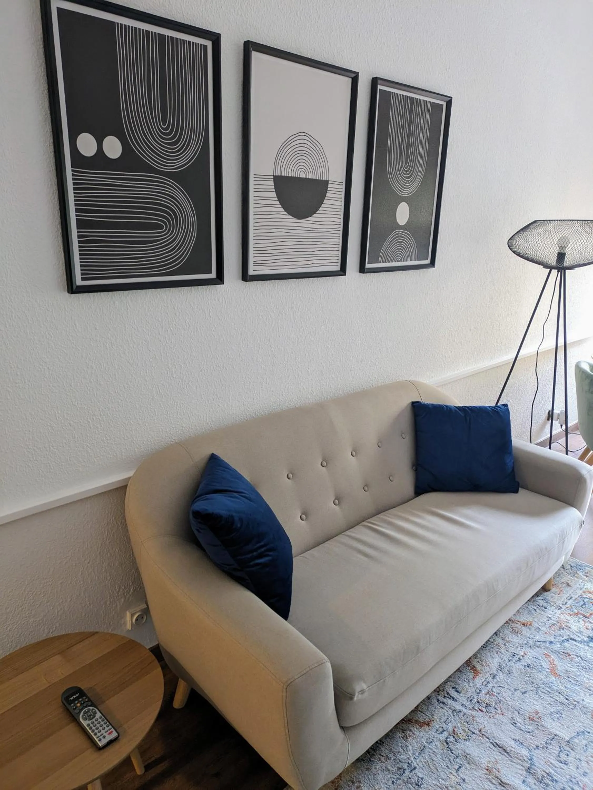 Living room in Hostal Alogar