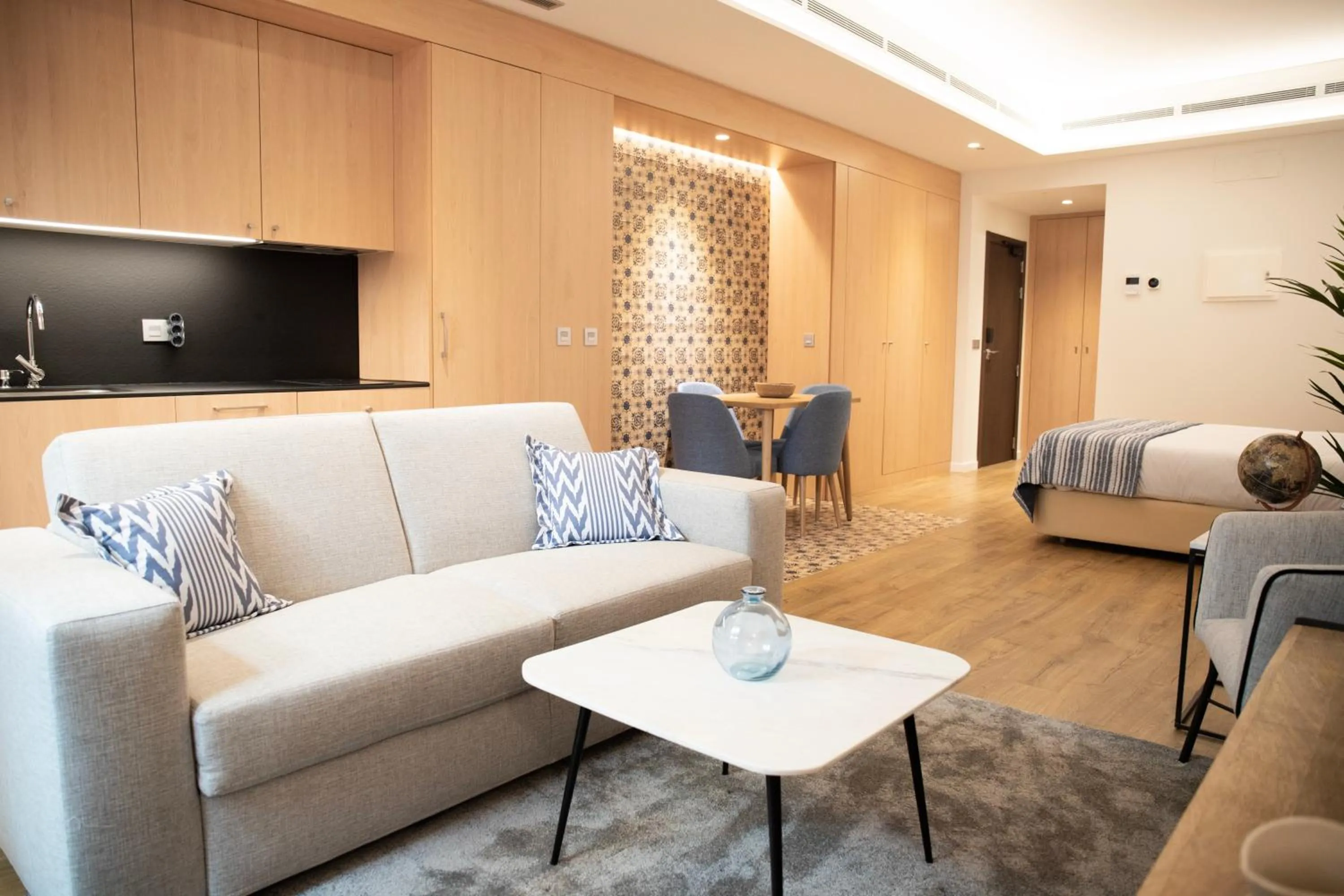 Living room in nQn Aparts & Suites Sevilla