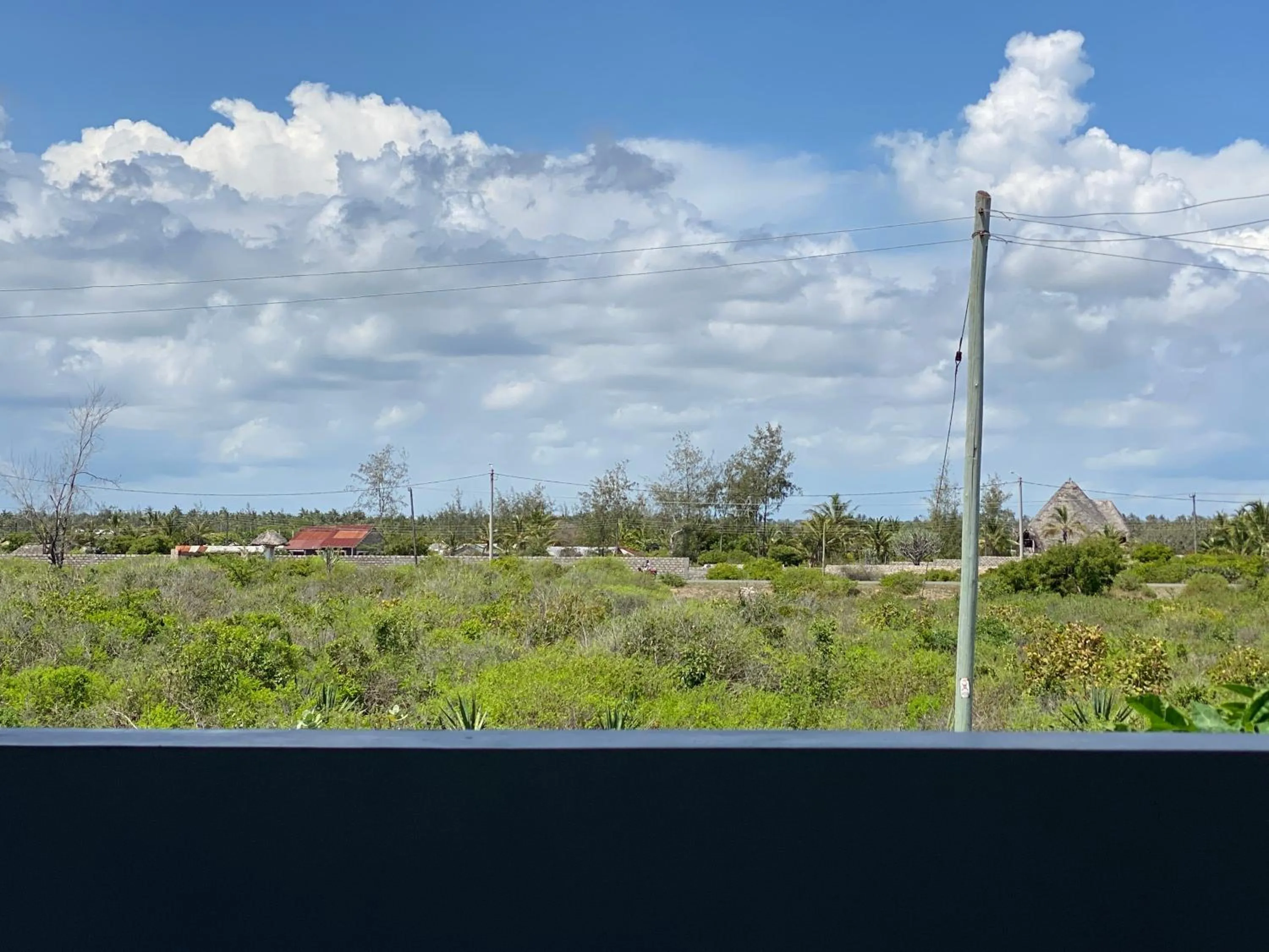 Quiet street view in Mumbi villa