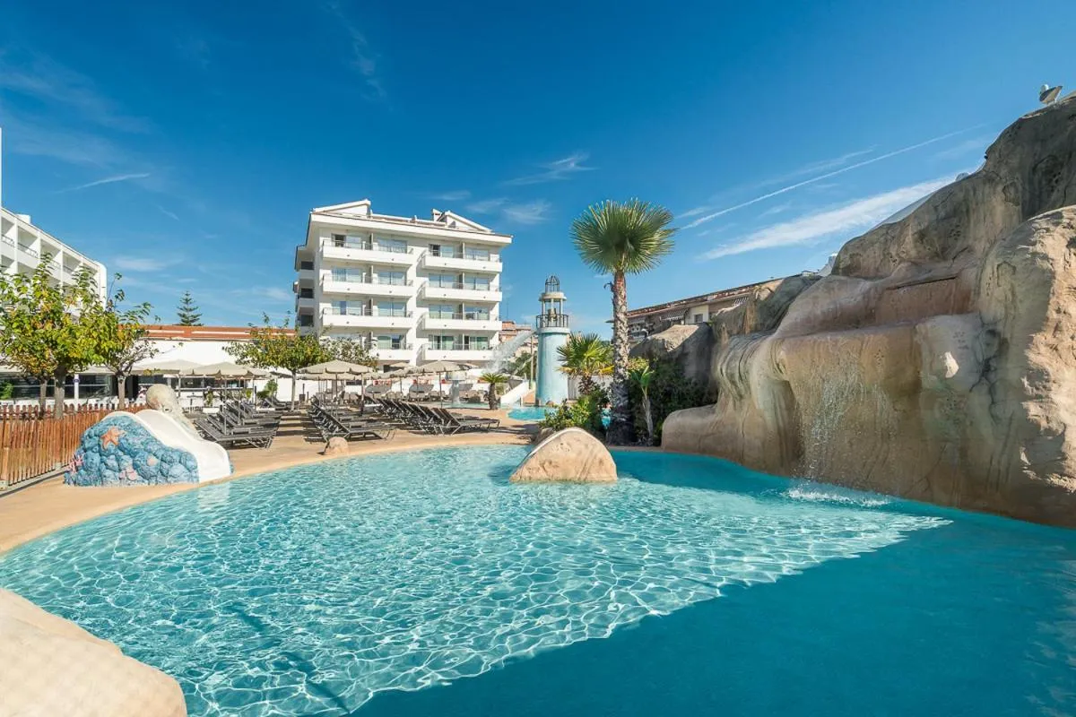 FERGUS Club Pineda Splash