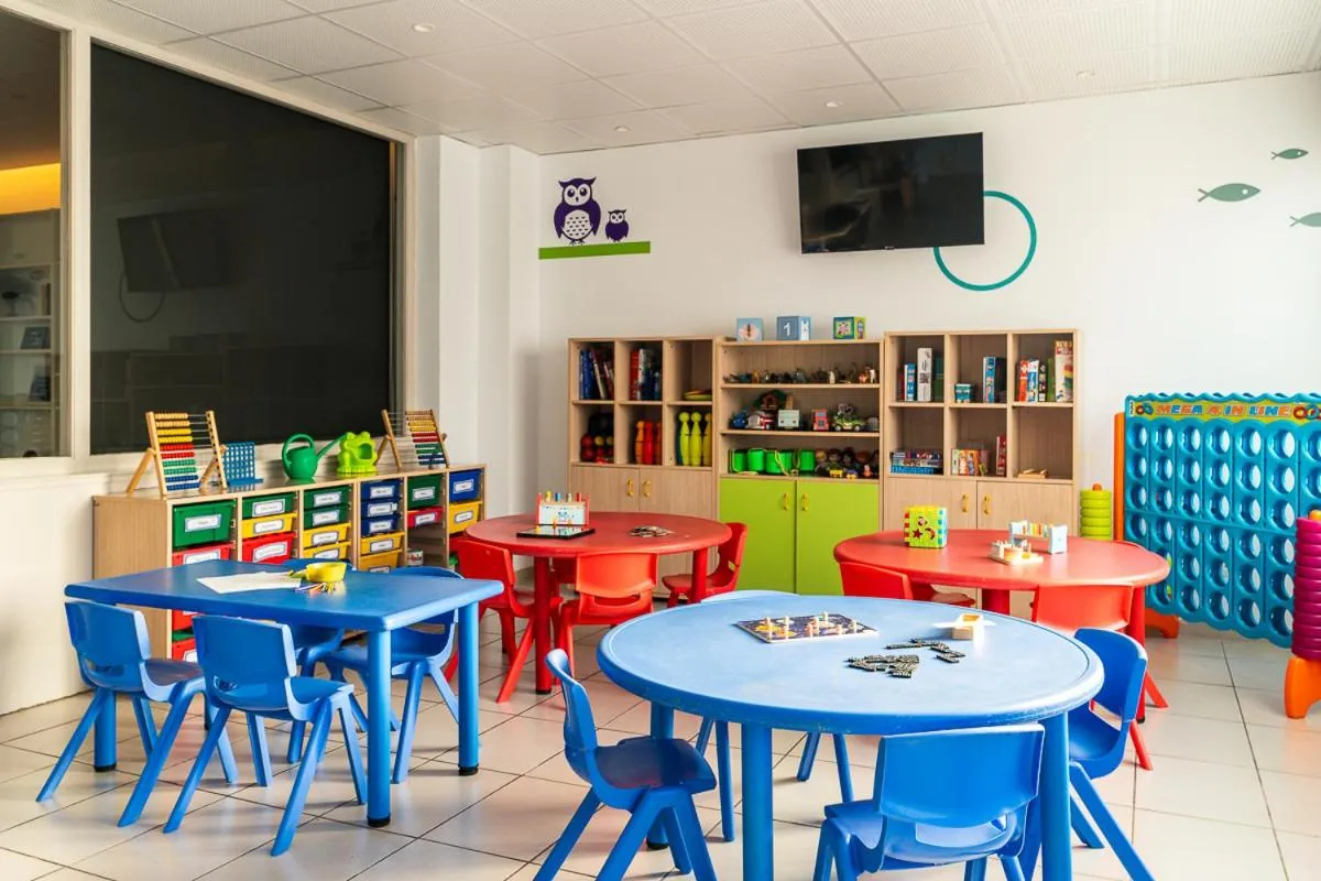 FERGUS Club Pineda Splash