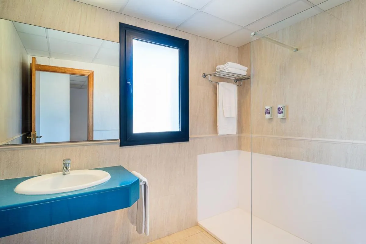 FERGUS Club Pineda Splash